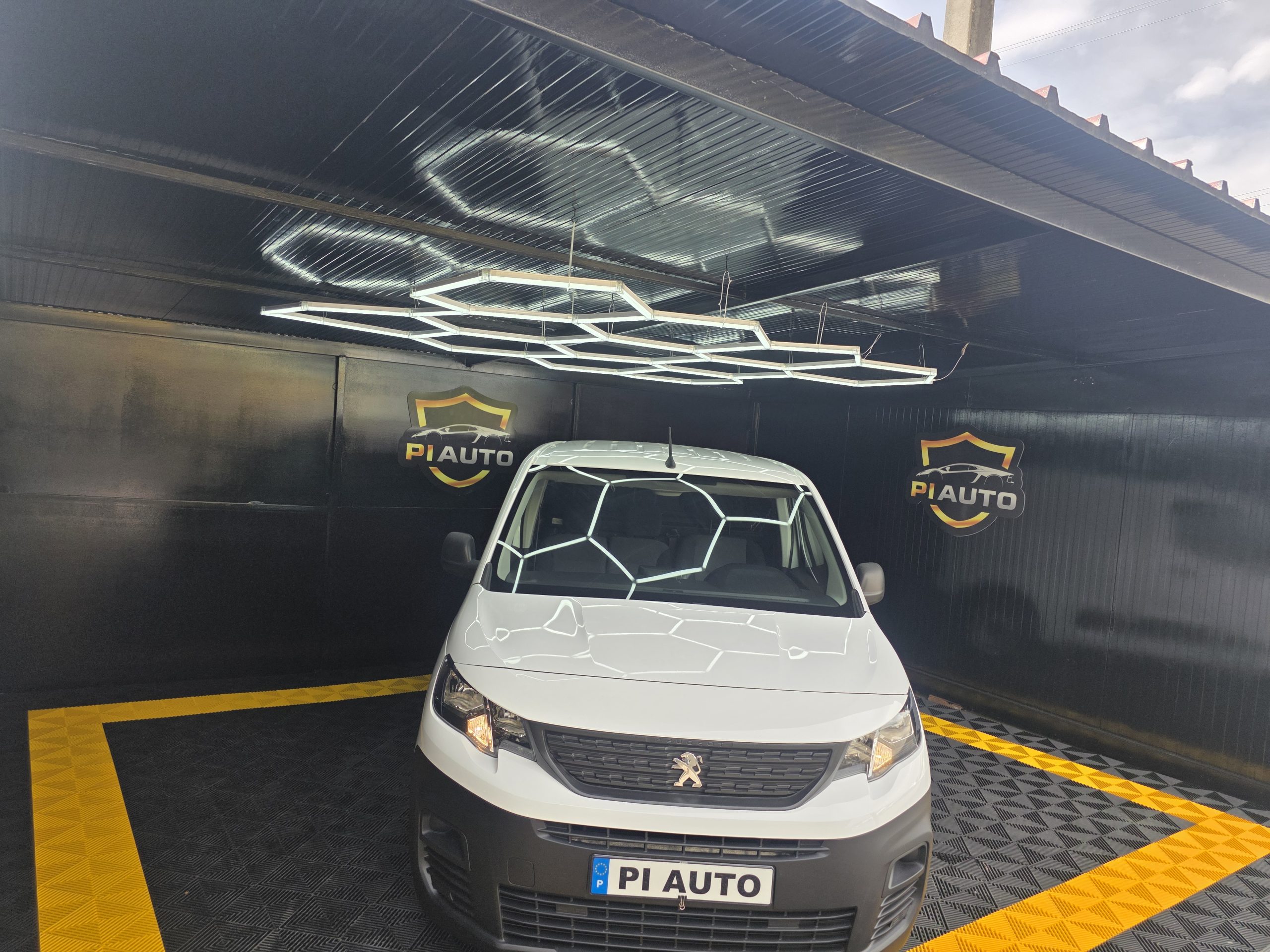 Peugeot Partner 1.6Hdi 3L