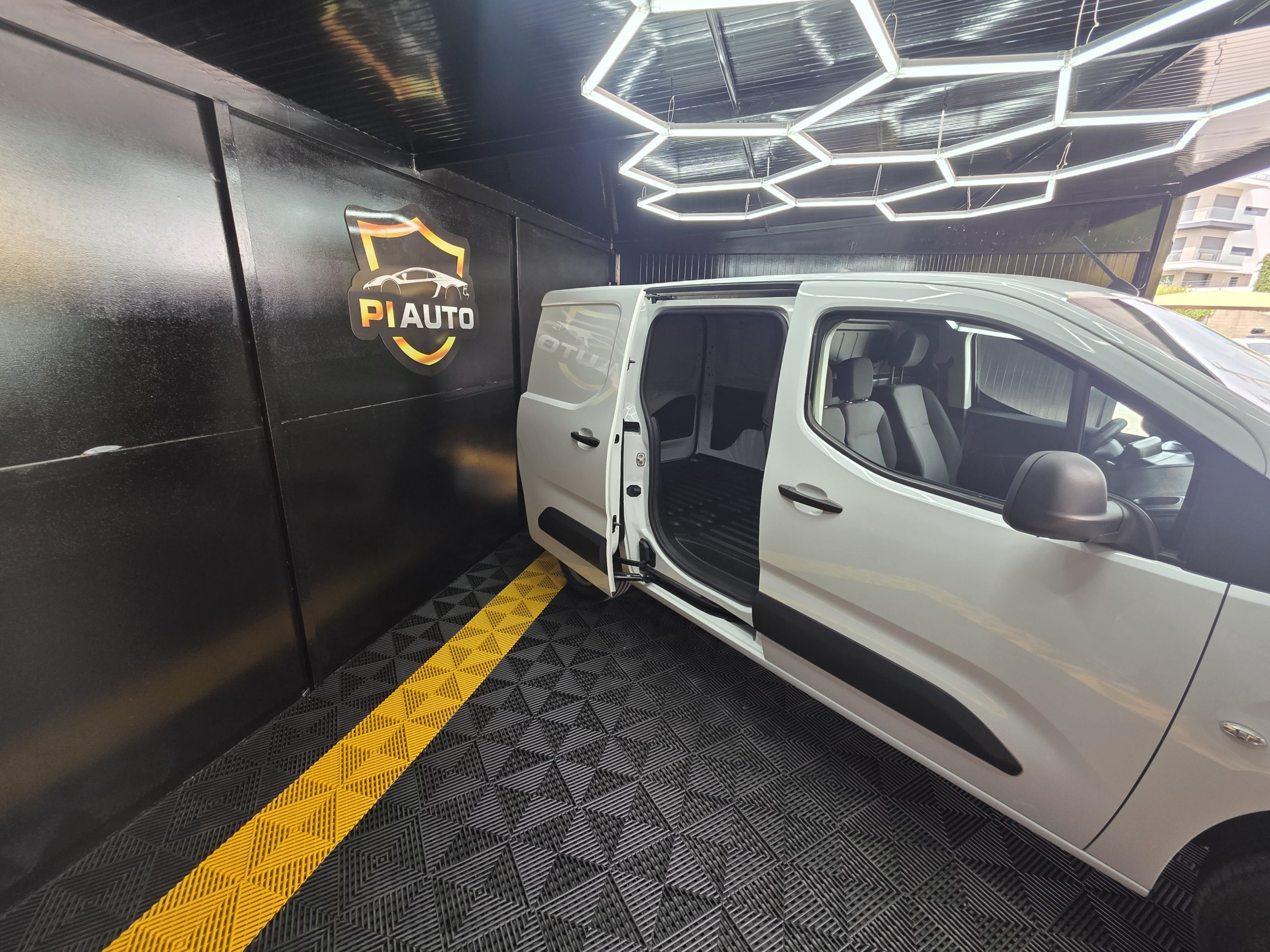 Peugeot Partner 1.6Hdi 3L