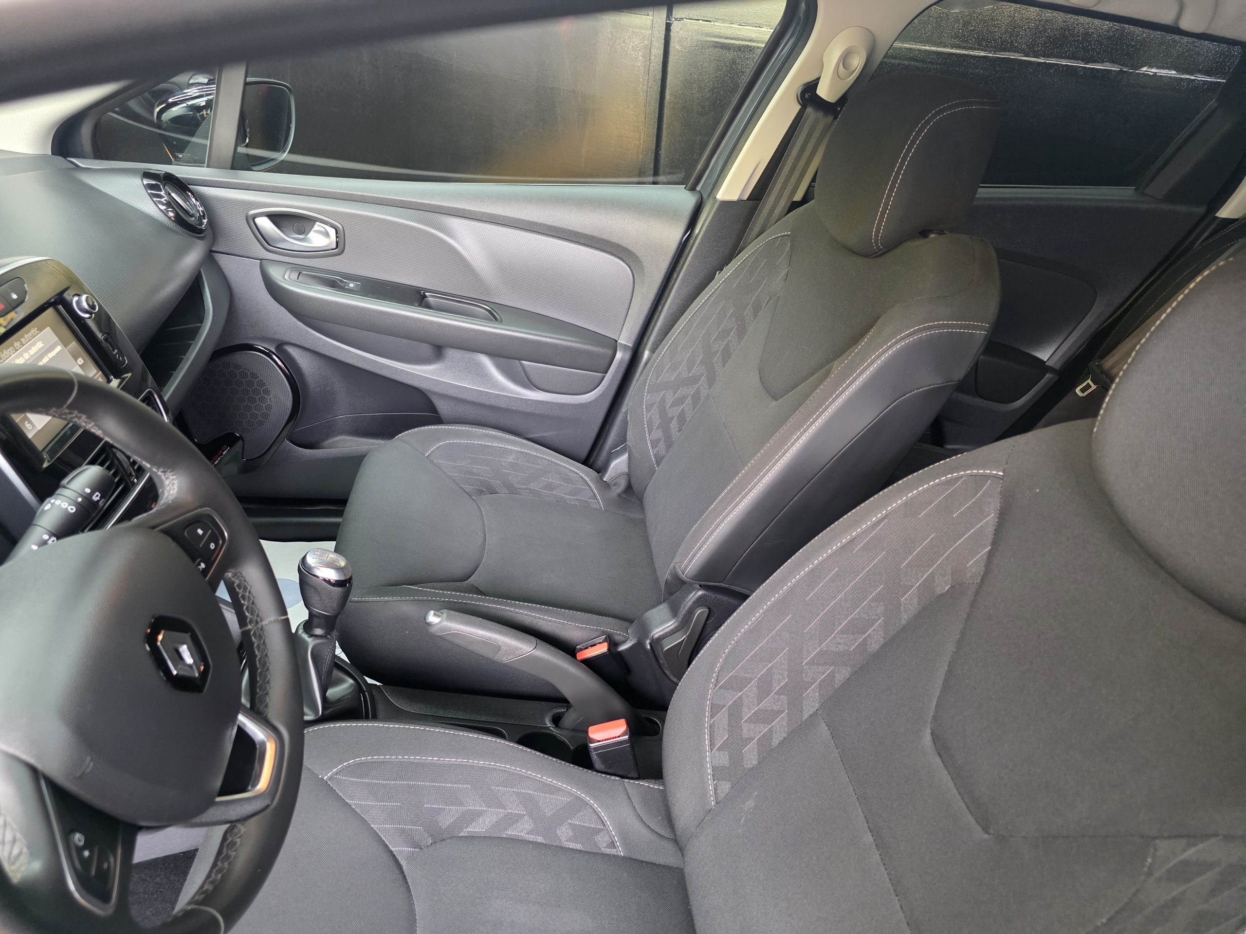 Renault Clio Sport Tourer 0.9 TCe Limited