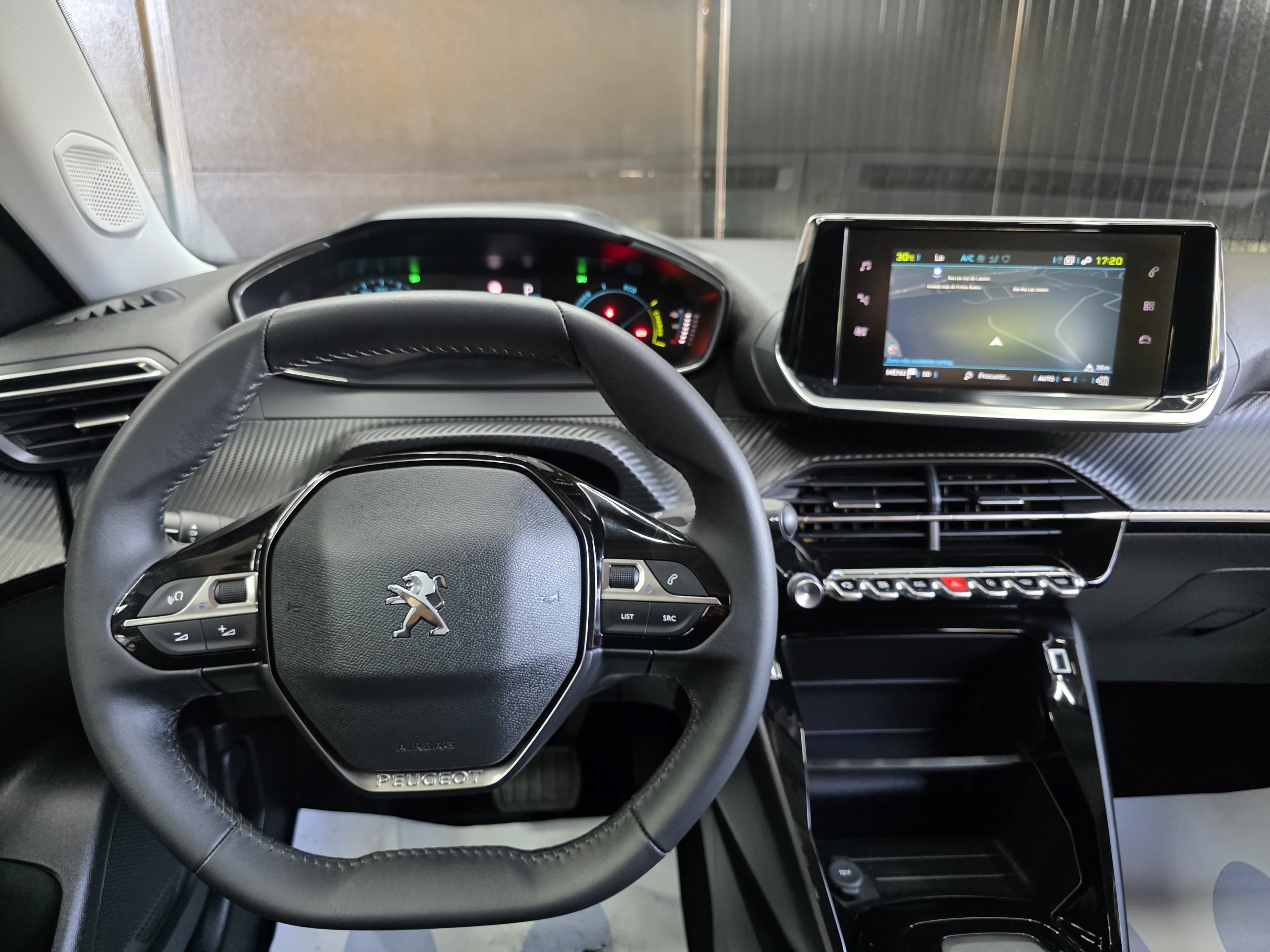 Peugeot e-2008 50 kWh Active Pack