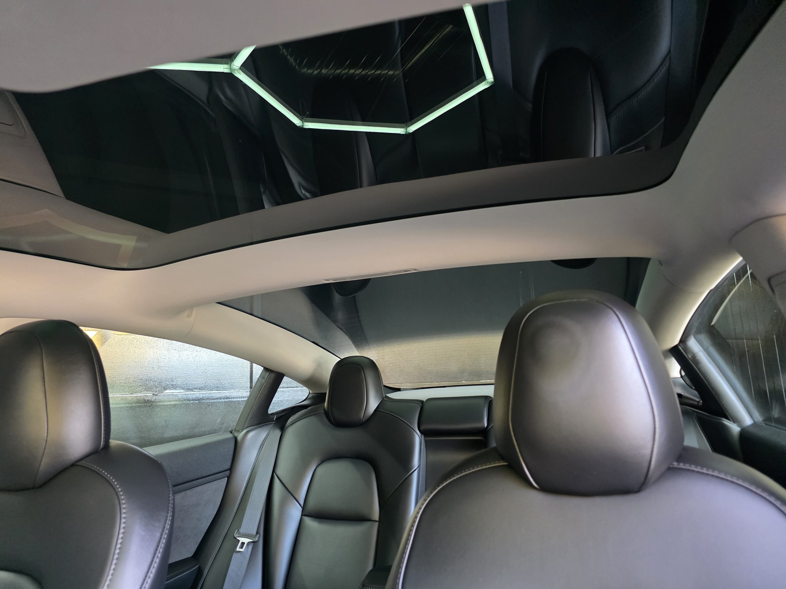 Tesla Model 3 Tracção Traseira