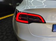 Tesla Model 3 Tracção Traseira
