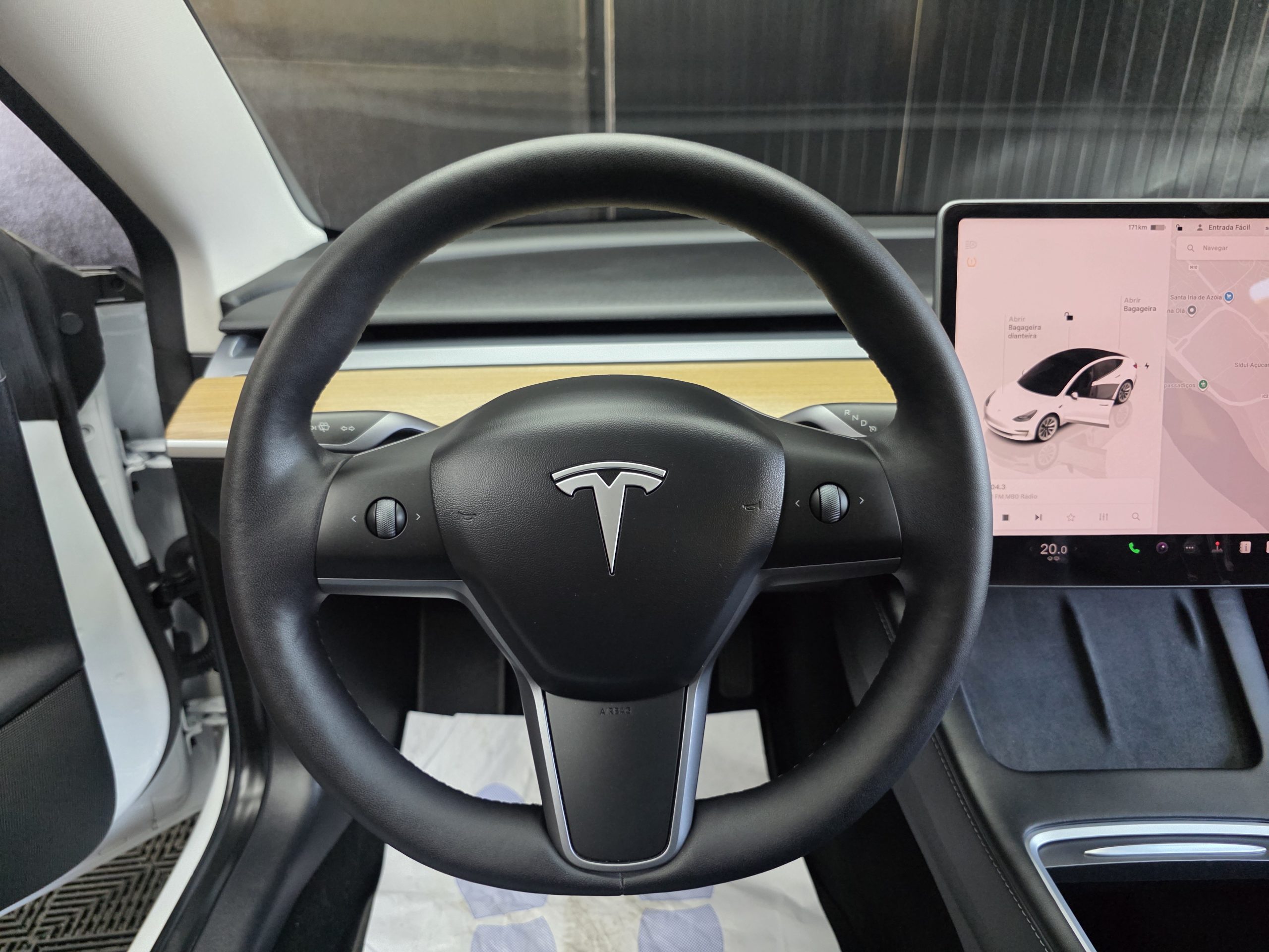 Tesla Model 3 Tracção Traseira