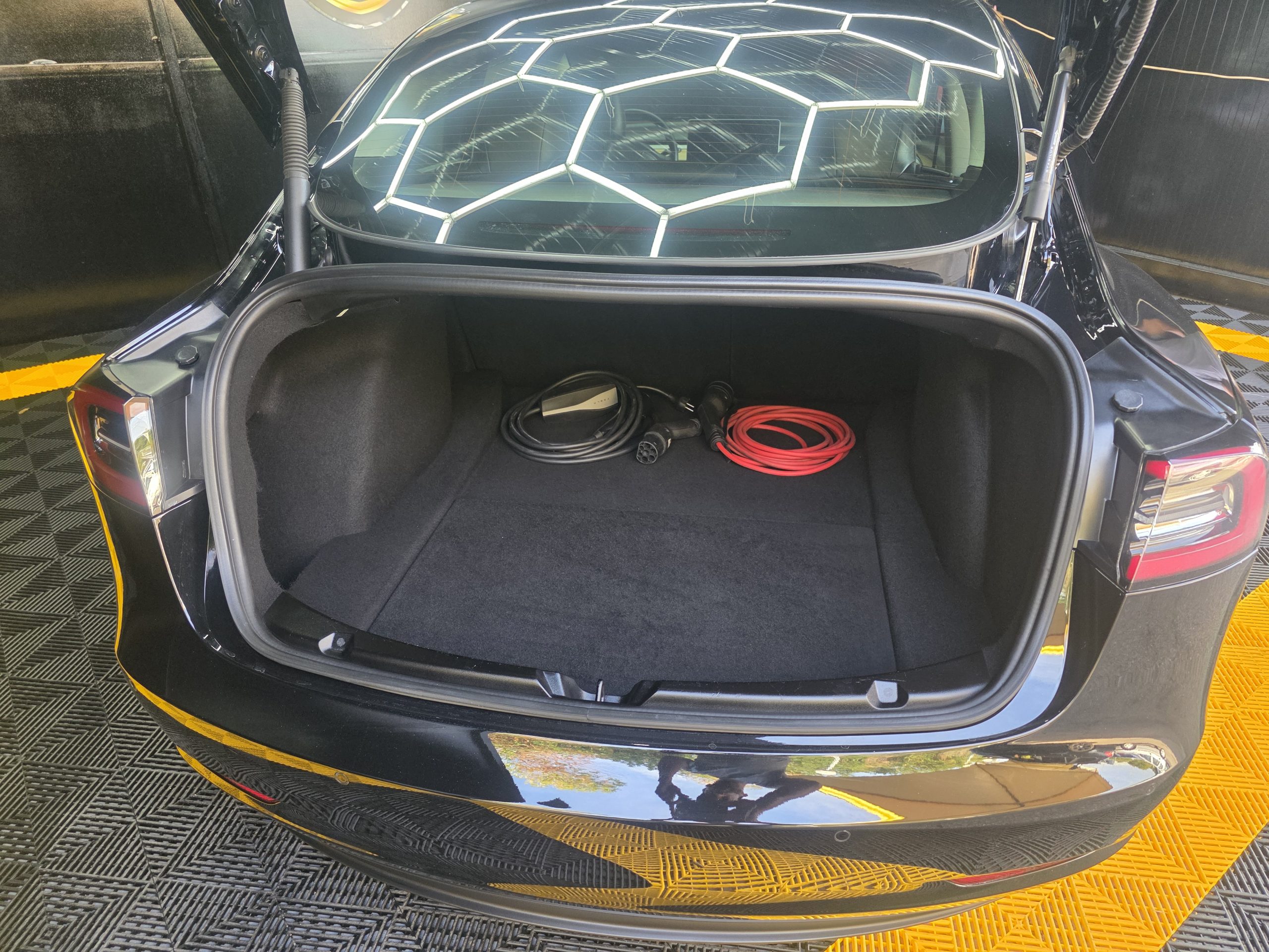 Tesla Model 3 Tração Traseira