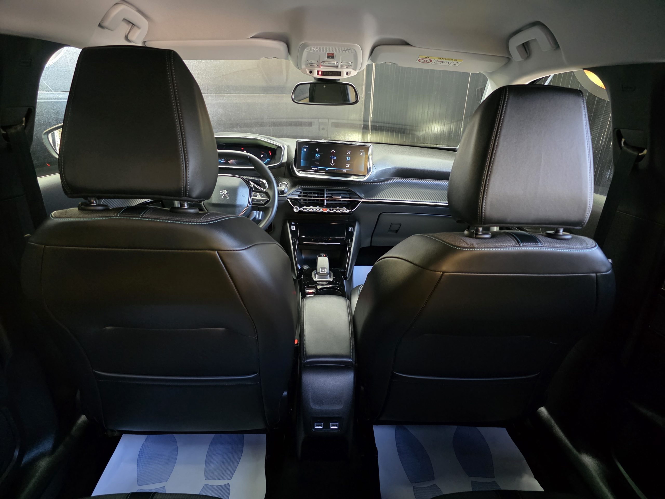 Peugeot 2008 1.5 BlueHDi Allure Pack EAT8