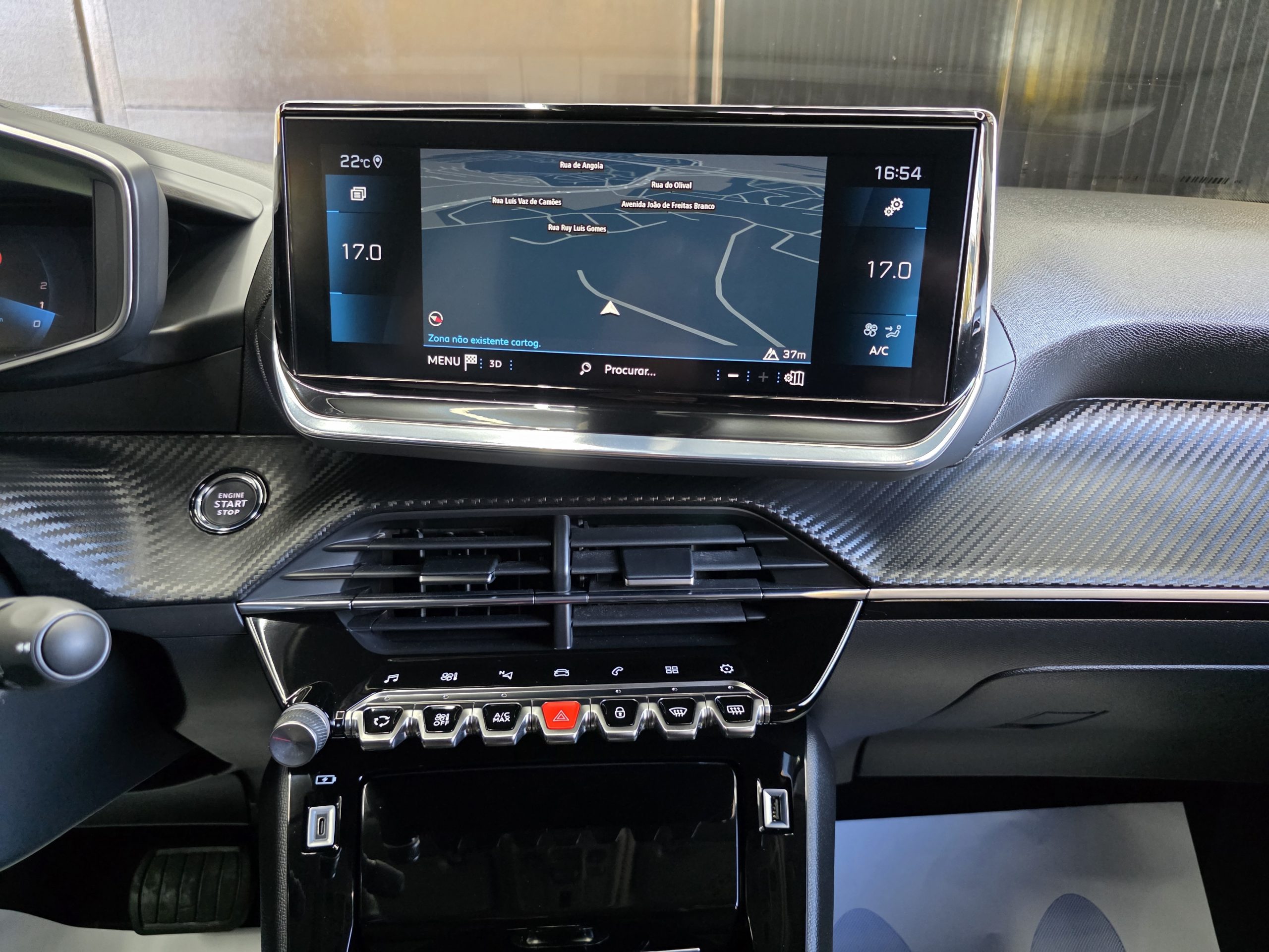 Peugeot 2008 1.5 BlueHDi Allure Pack EAT8