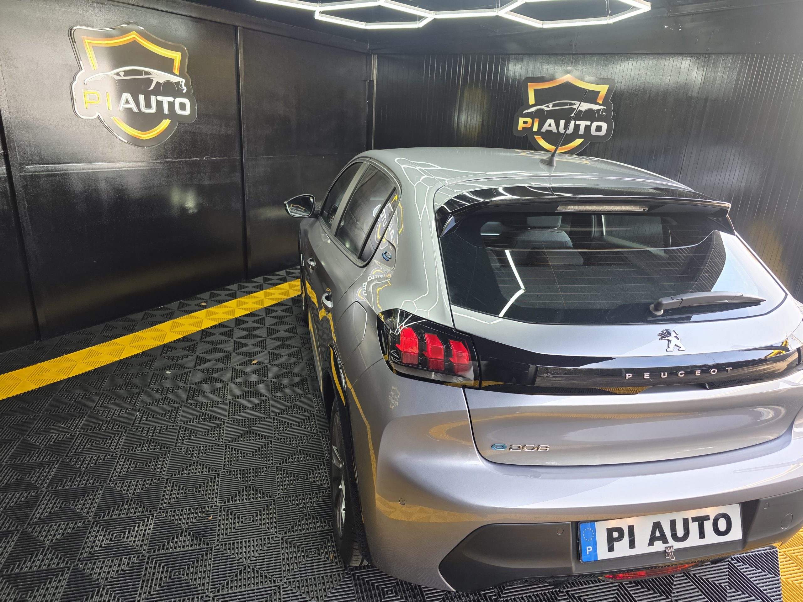 Peugeot e-208 50 kWh Active Pack