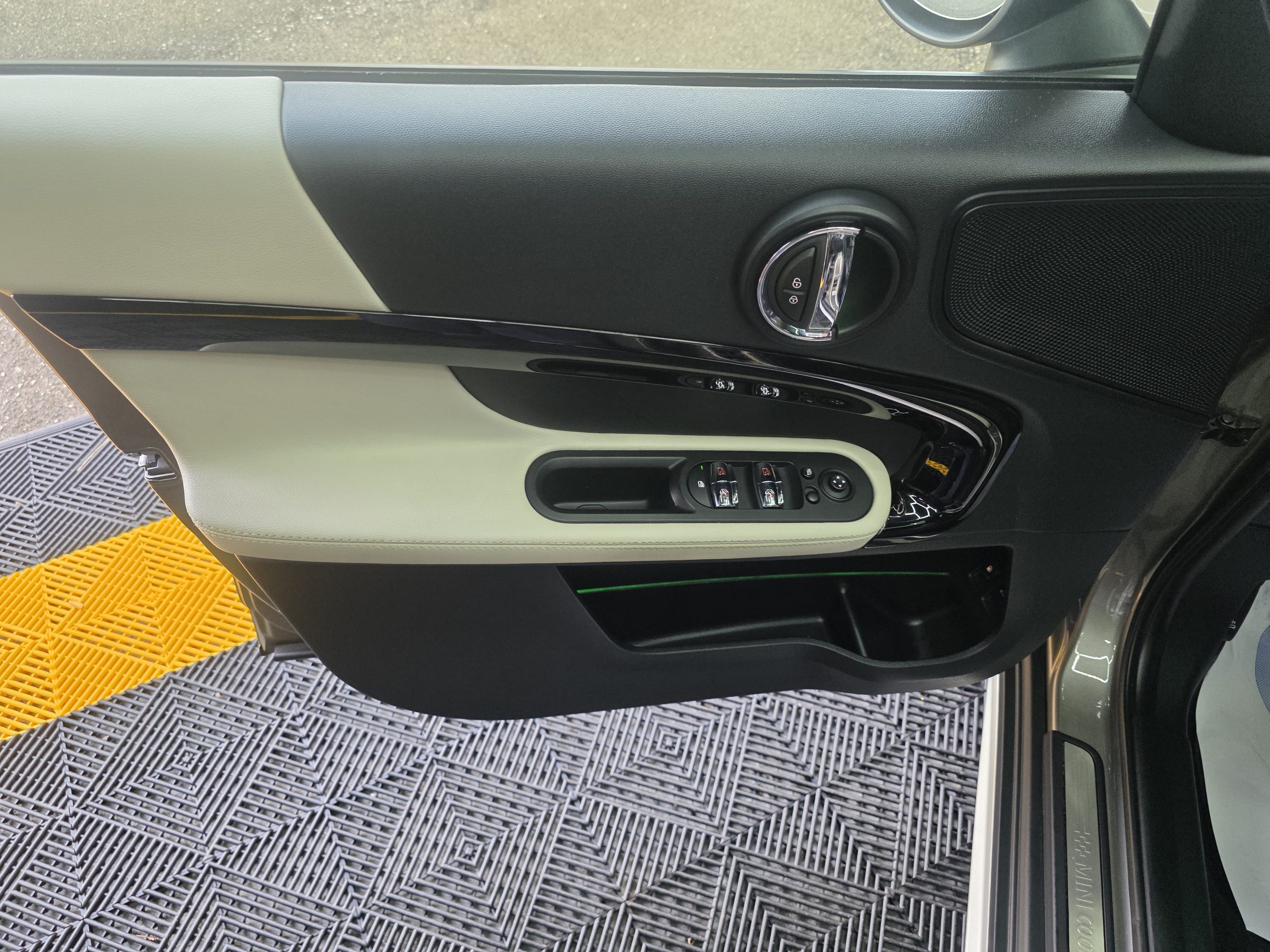 MINI Countryman Cooper SE ALL4 Auto