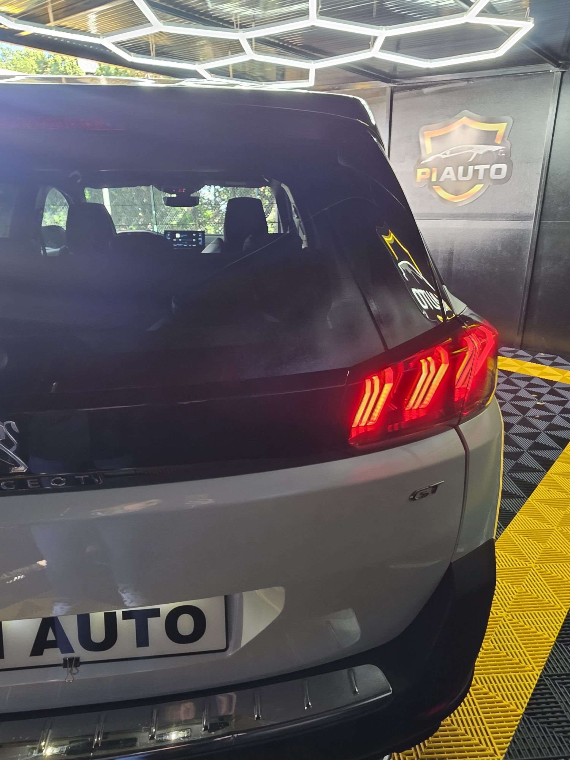 Peugeot 5008 1.5 BlueHDi GT Pack EAT8