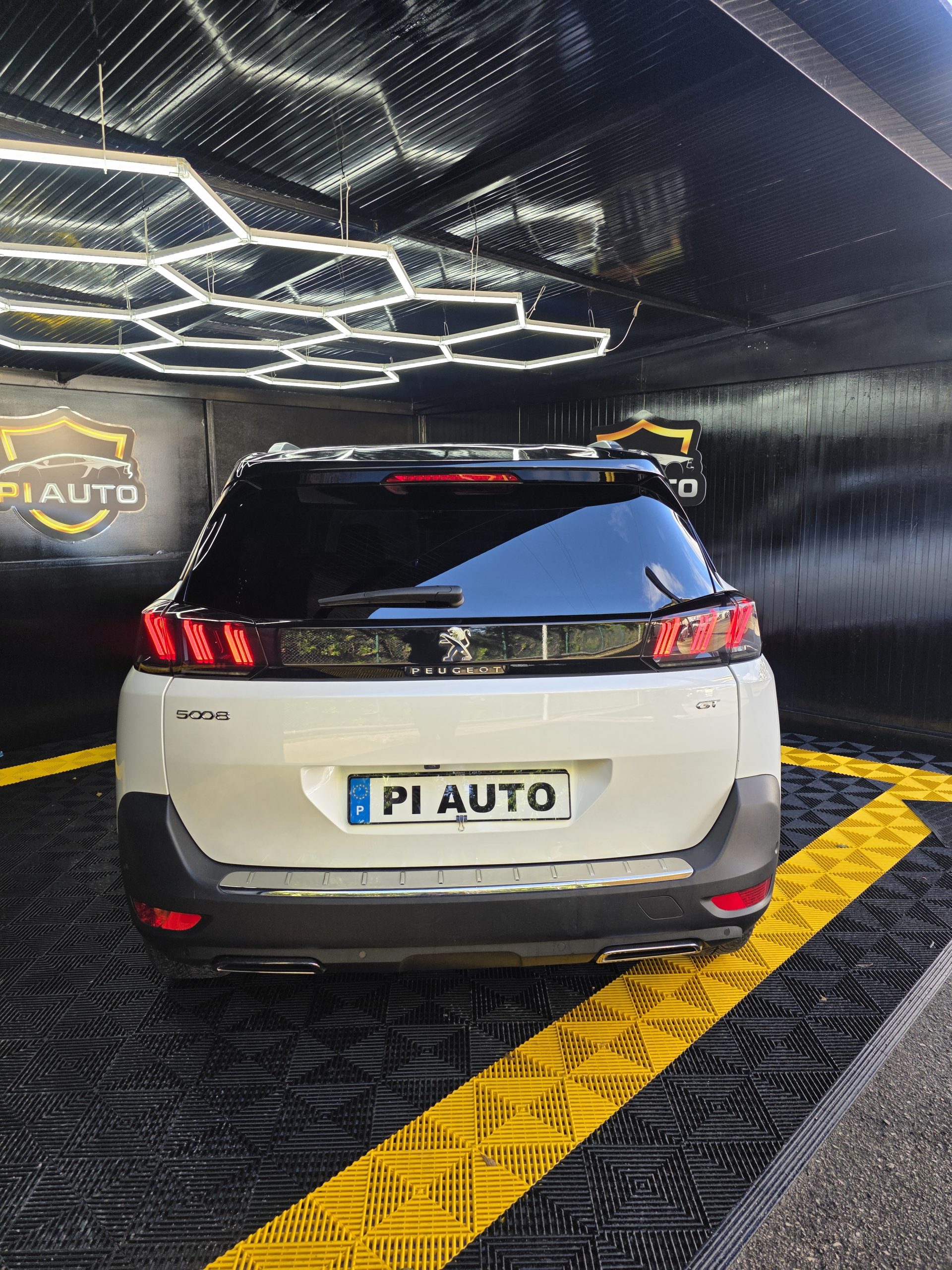 Peugeot 5008 1.5 BlueHDi GT Pack EAT8