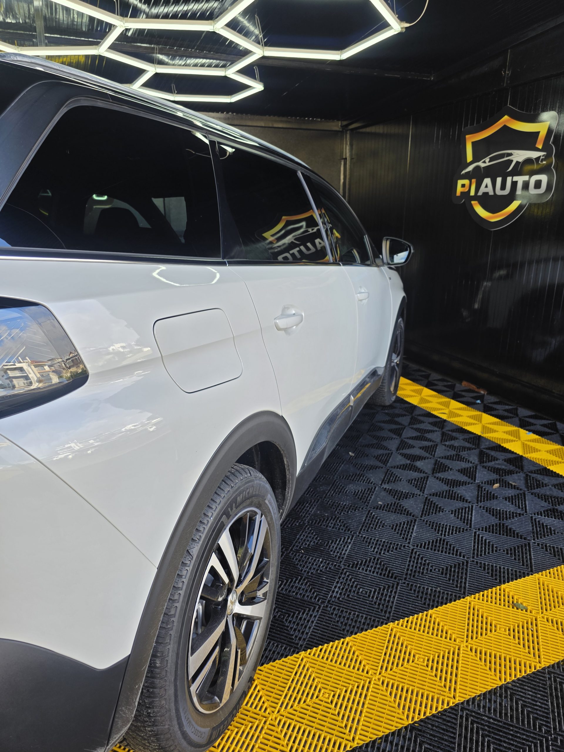 Peugeot 5008 1.5 BlueHDi GT Pack EAT8