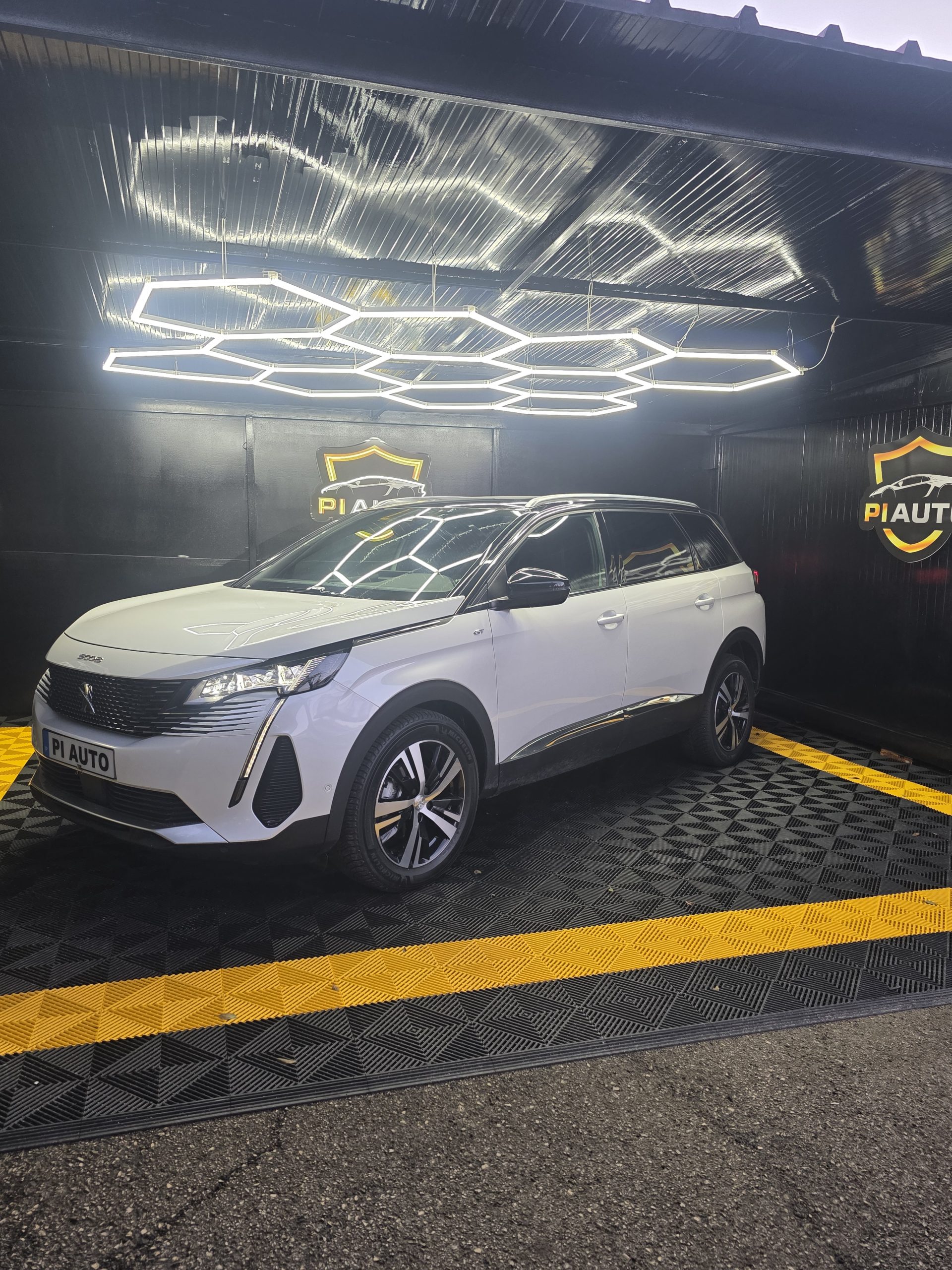 Peugeot 5008 1.5 BlueHDi GT Pack EAT8