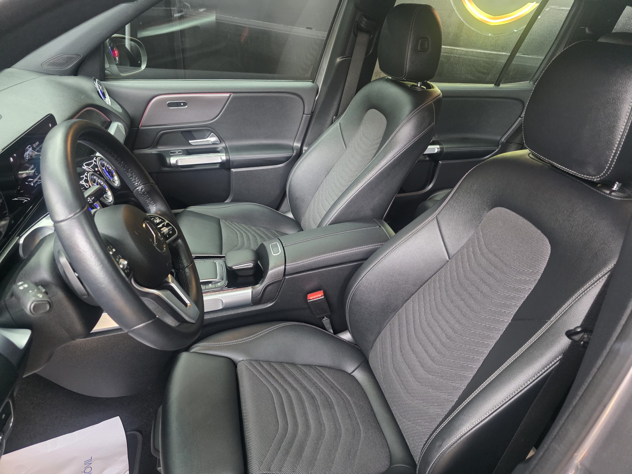 Mercedes-Benz EQB 250+ Edition