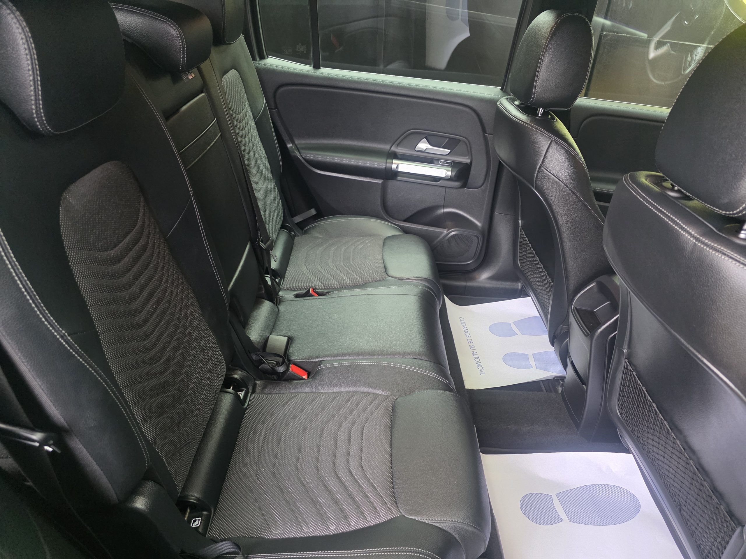 Mercedes-Benz EQB 250+ Edition