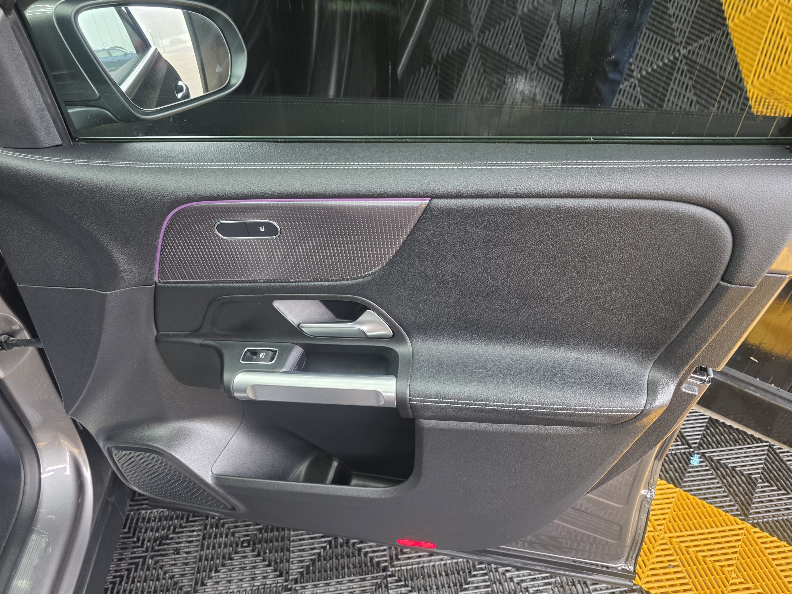 Mercedes-Benz EQB 250+ Edition