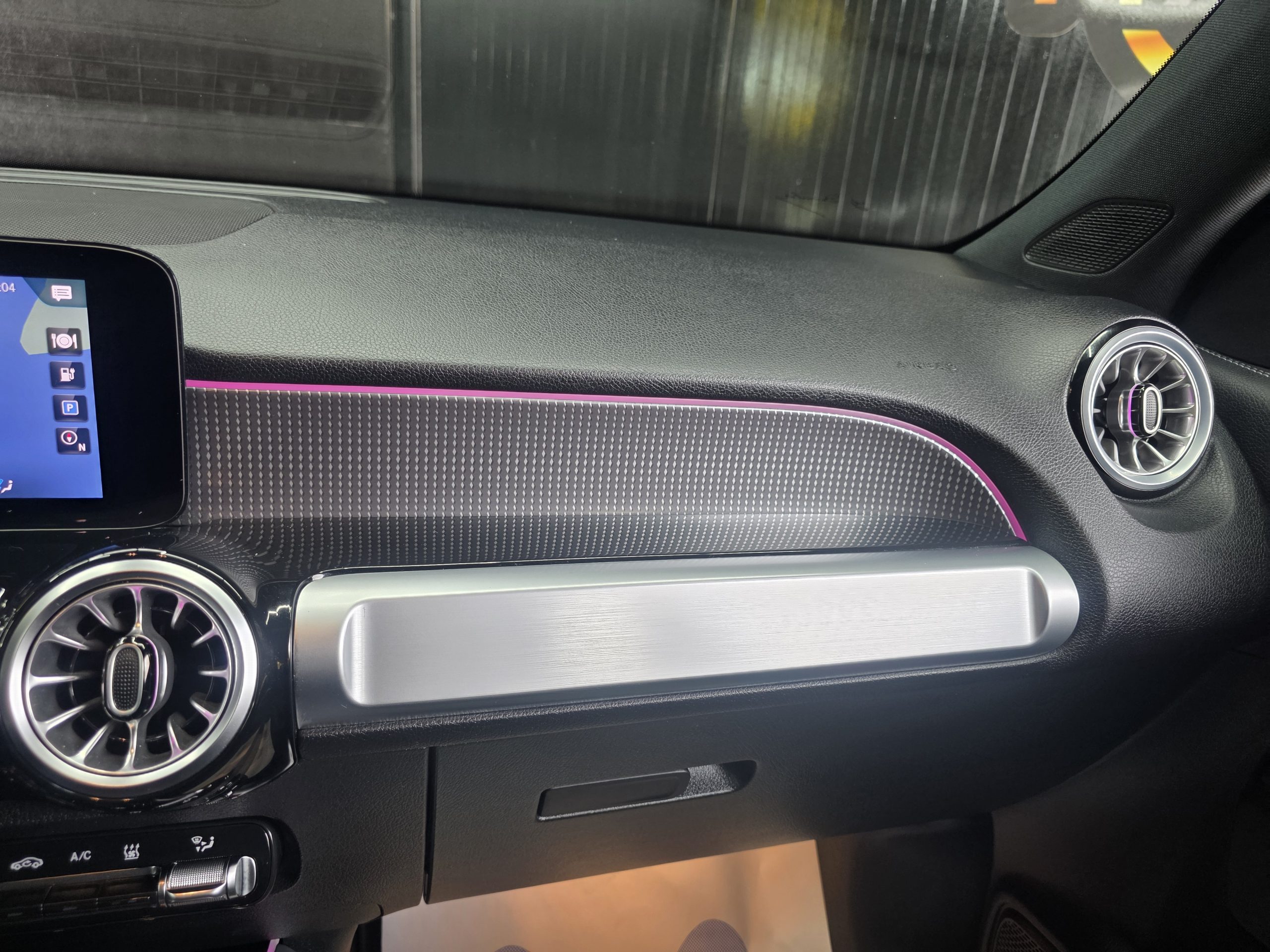 Mercedes-Benz EQB 250+ Edition