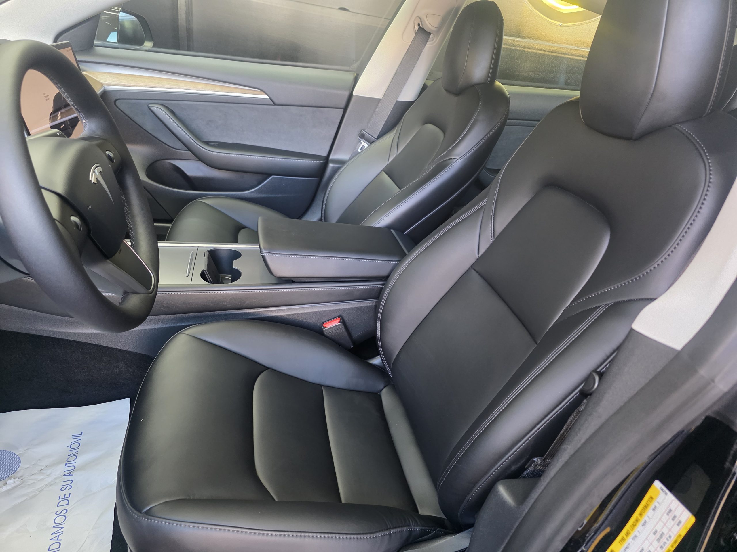 Tesla Model 3 Tracção Traseira