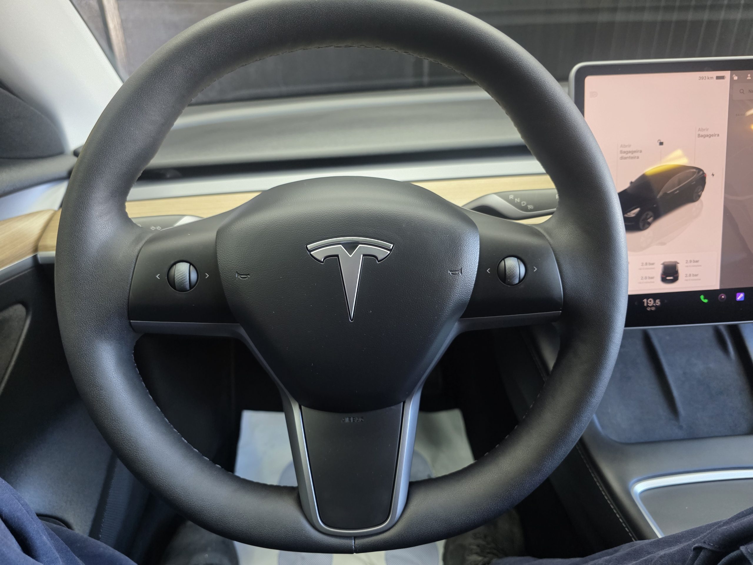 Tesla Model 3 Tracção Traseira