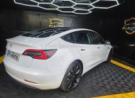 Tesla Model 3 Tracção Traseira