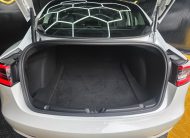 Tesla Model 3 Tracção Traseira