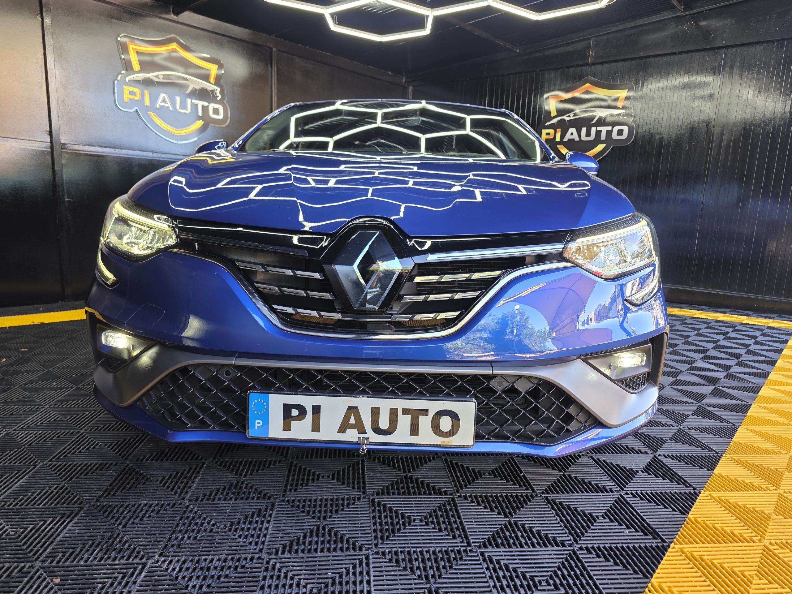 Renault Mégane 1.6 Plug-In R.S. Line