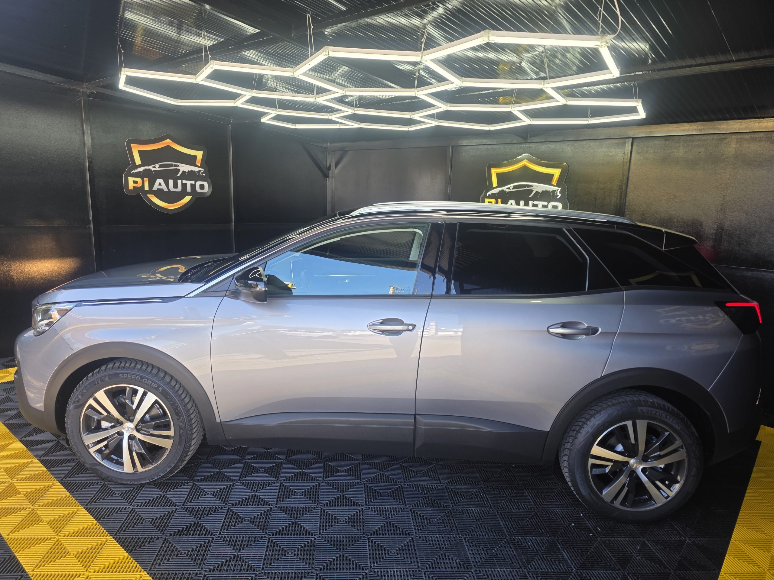 Peugeot 3008 1.5 BlueHDi Allure EAT8