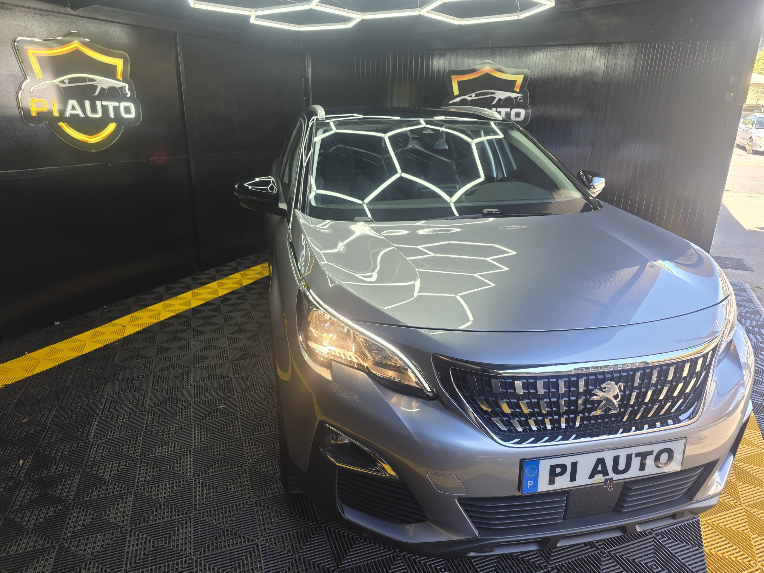 Peugeot 3008 1.5 BlueHDi Allure EAT8
