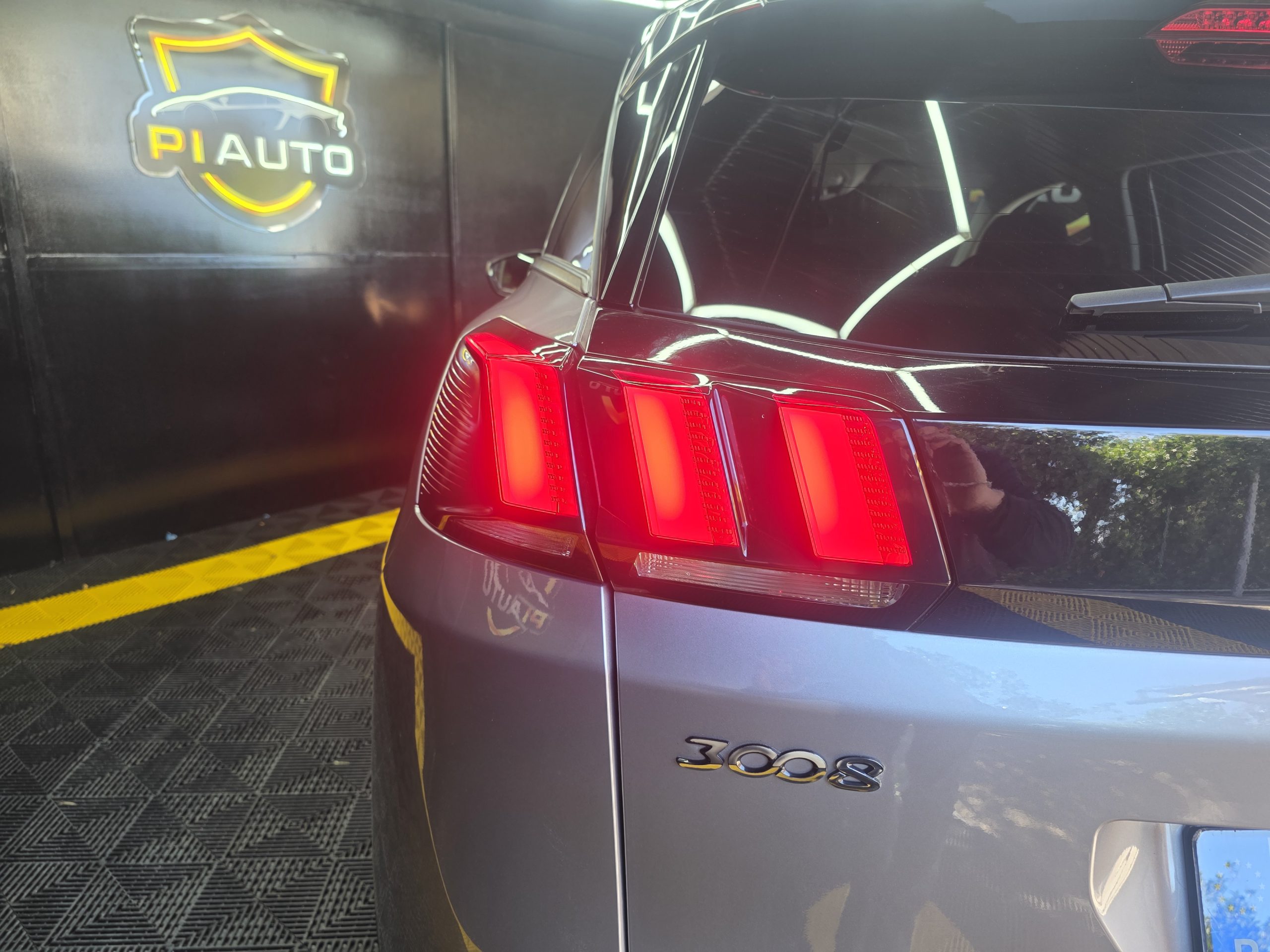 Peugeot 3008 1.5 BlueHDi Allure EAT8