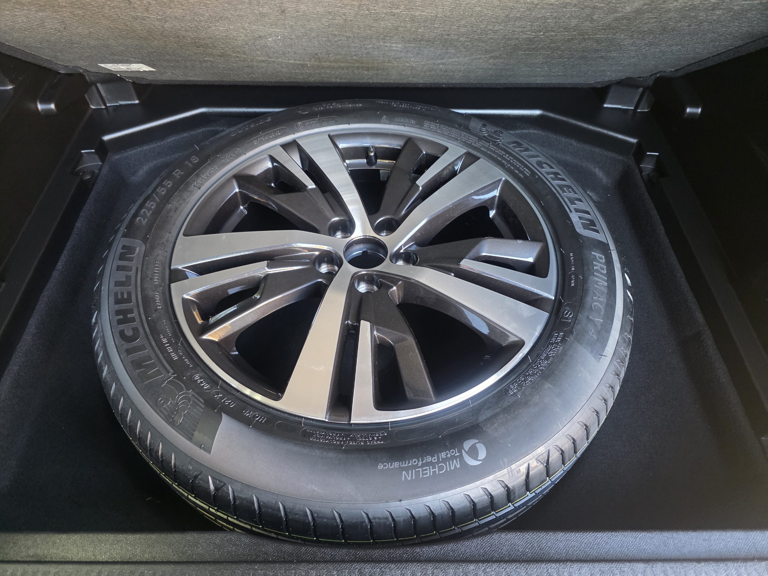 Peugeot 3008 1.5 BlueHDi Allure EAT8