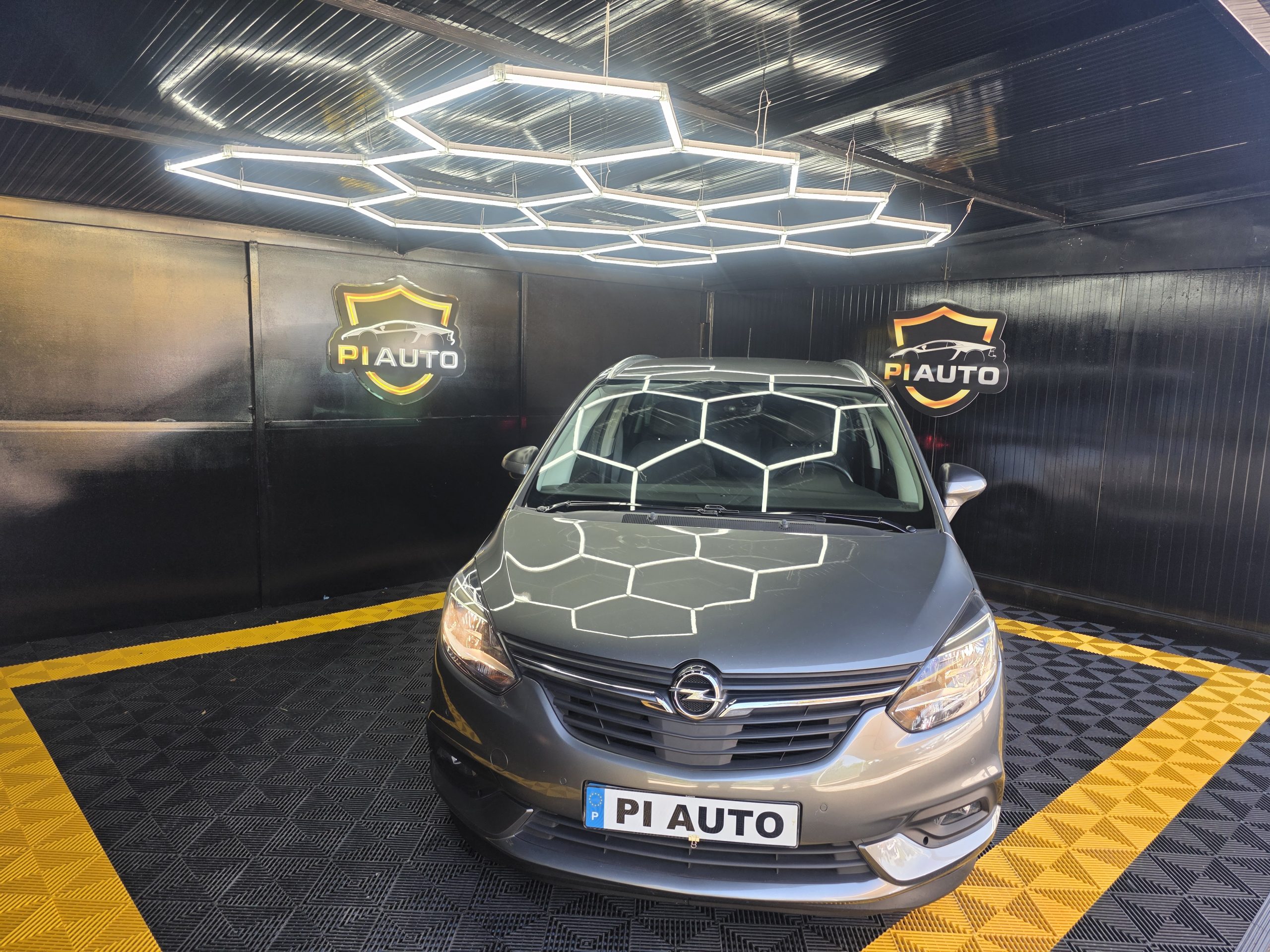 Opel Zafira 1.6 CDTi