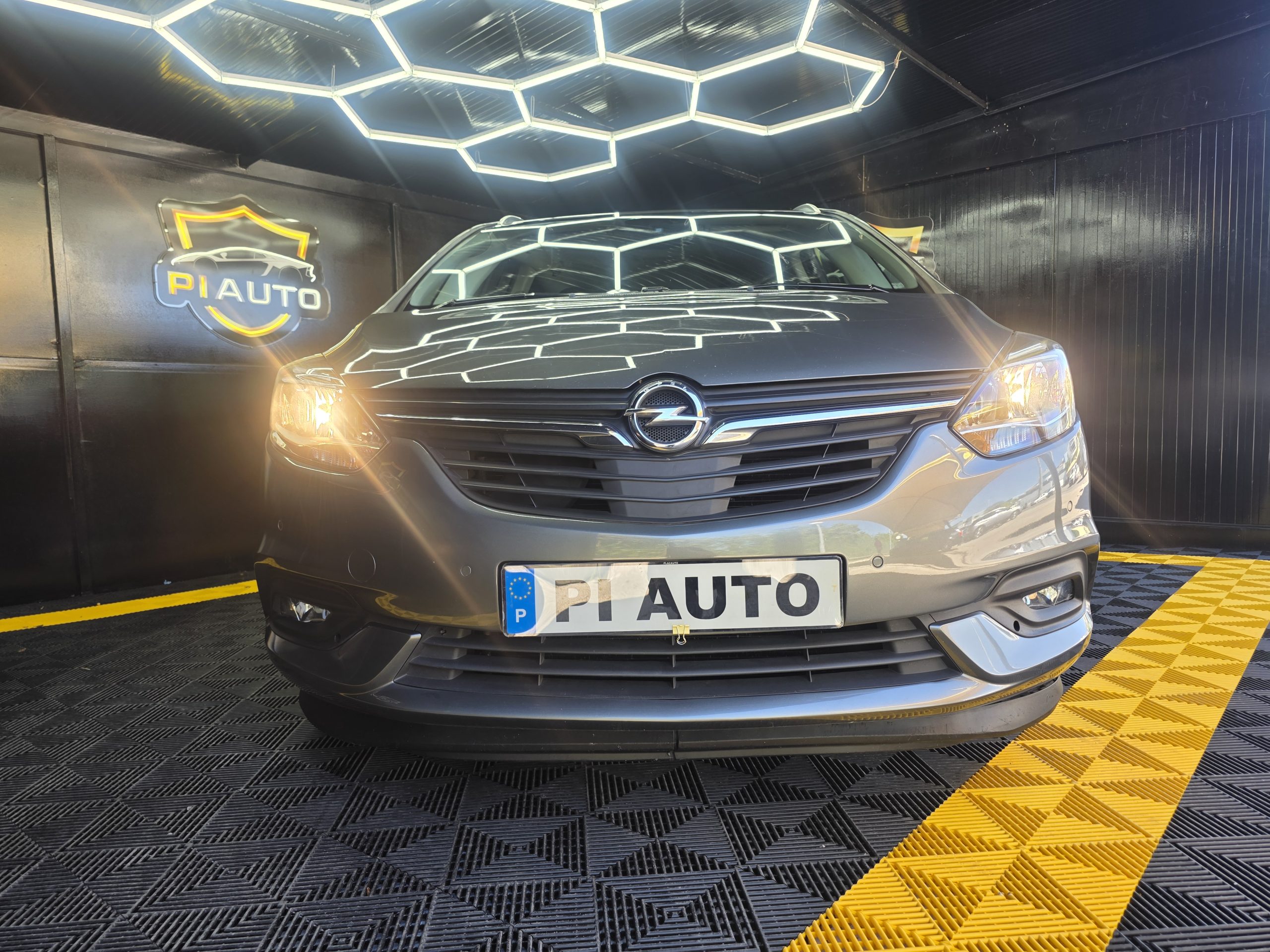 Opel Zafira 1.6 CDTi