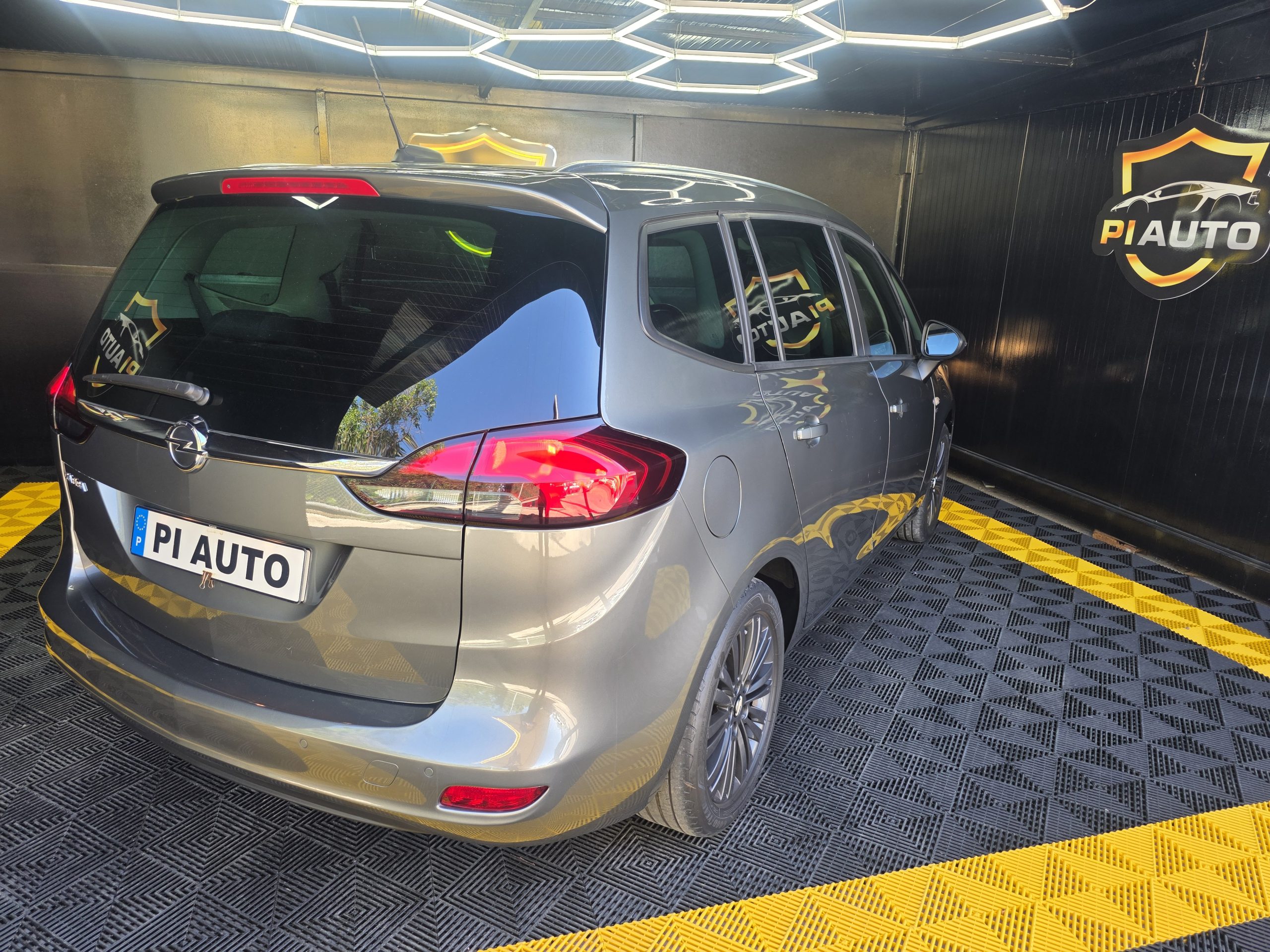 Opel Zafira 1.6 CDTi