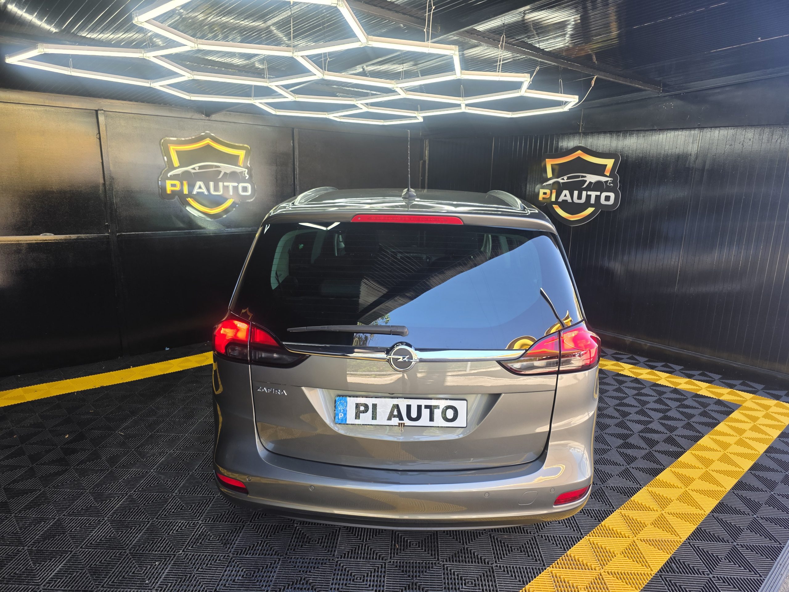 Opel Zafira 1.6 CDTi