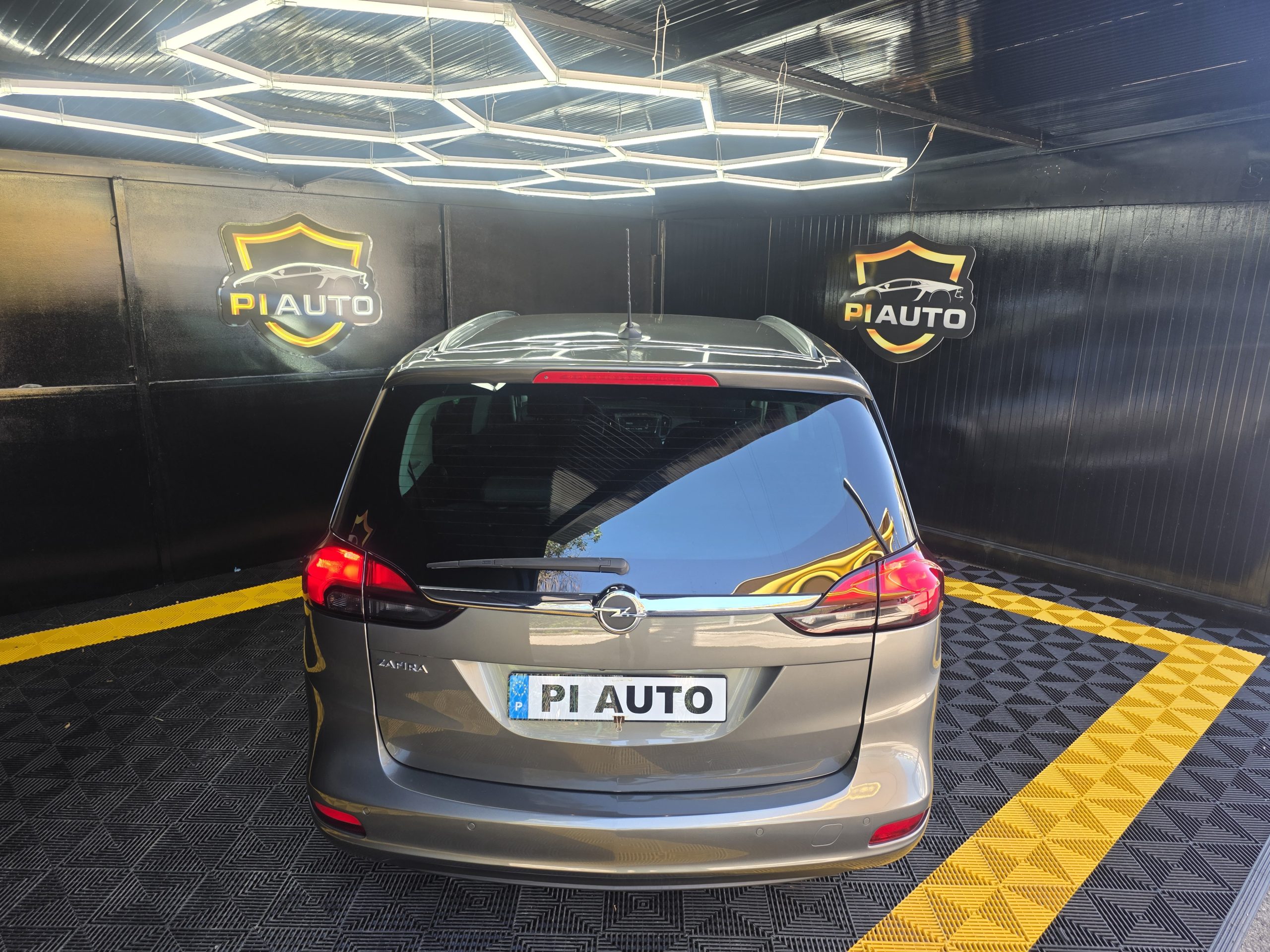 Opel Zafira 1.6 CDTi