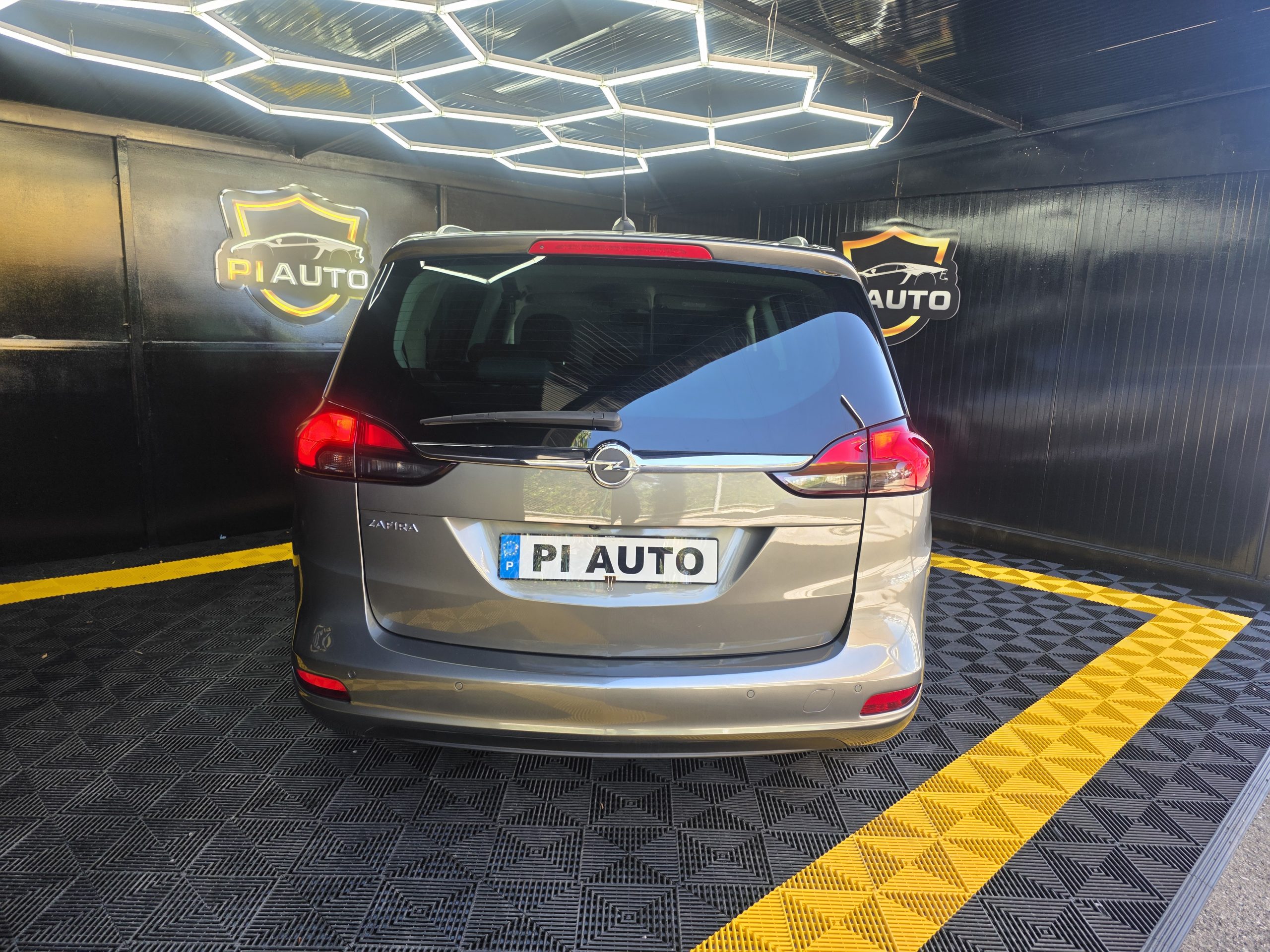 Opel Zafira 1.6 CDTi