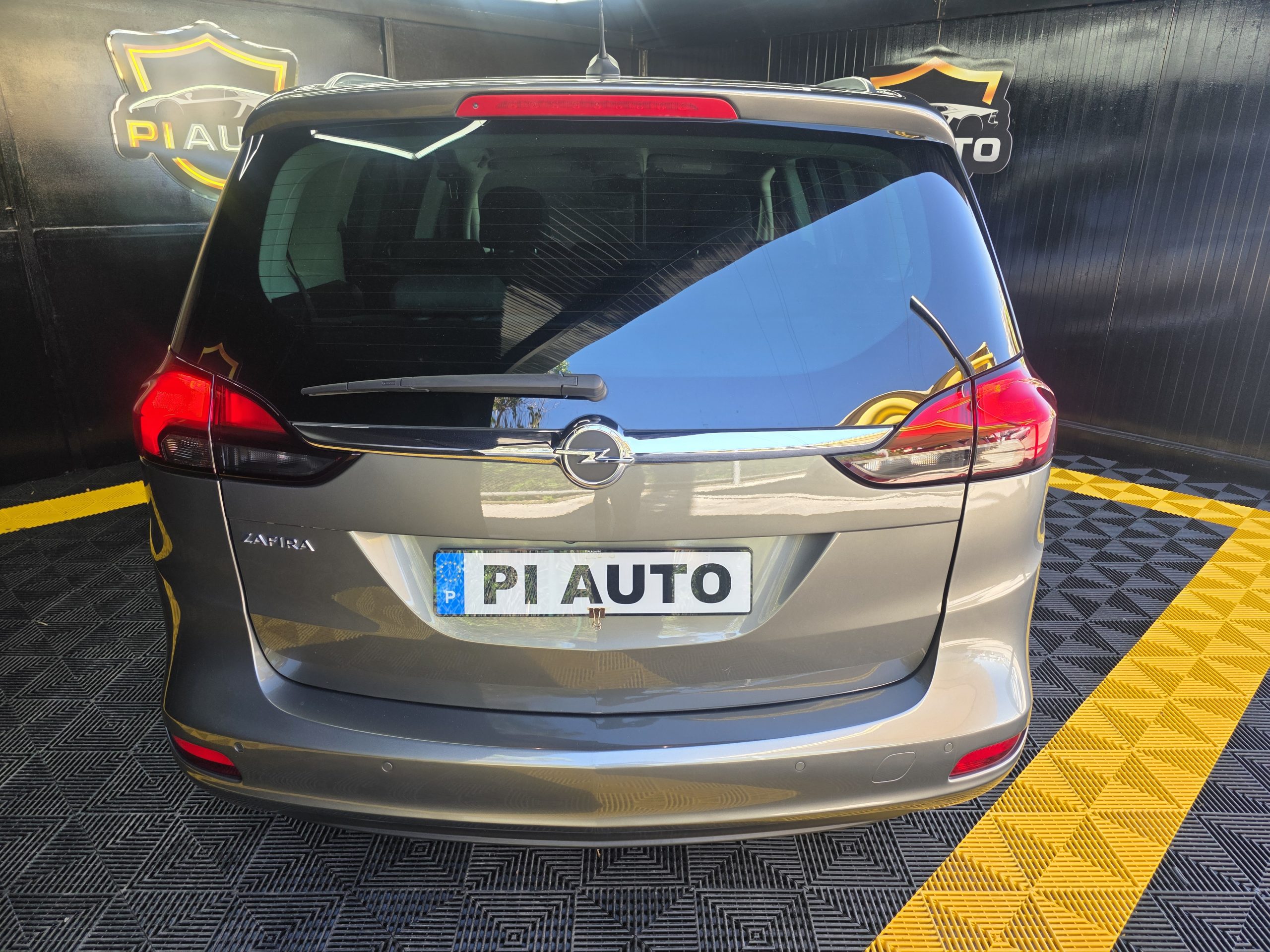 Opel Zafira 1.6 CDTi