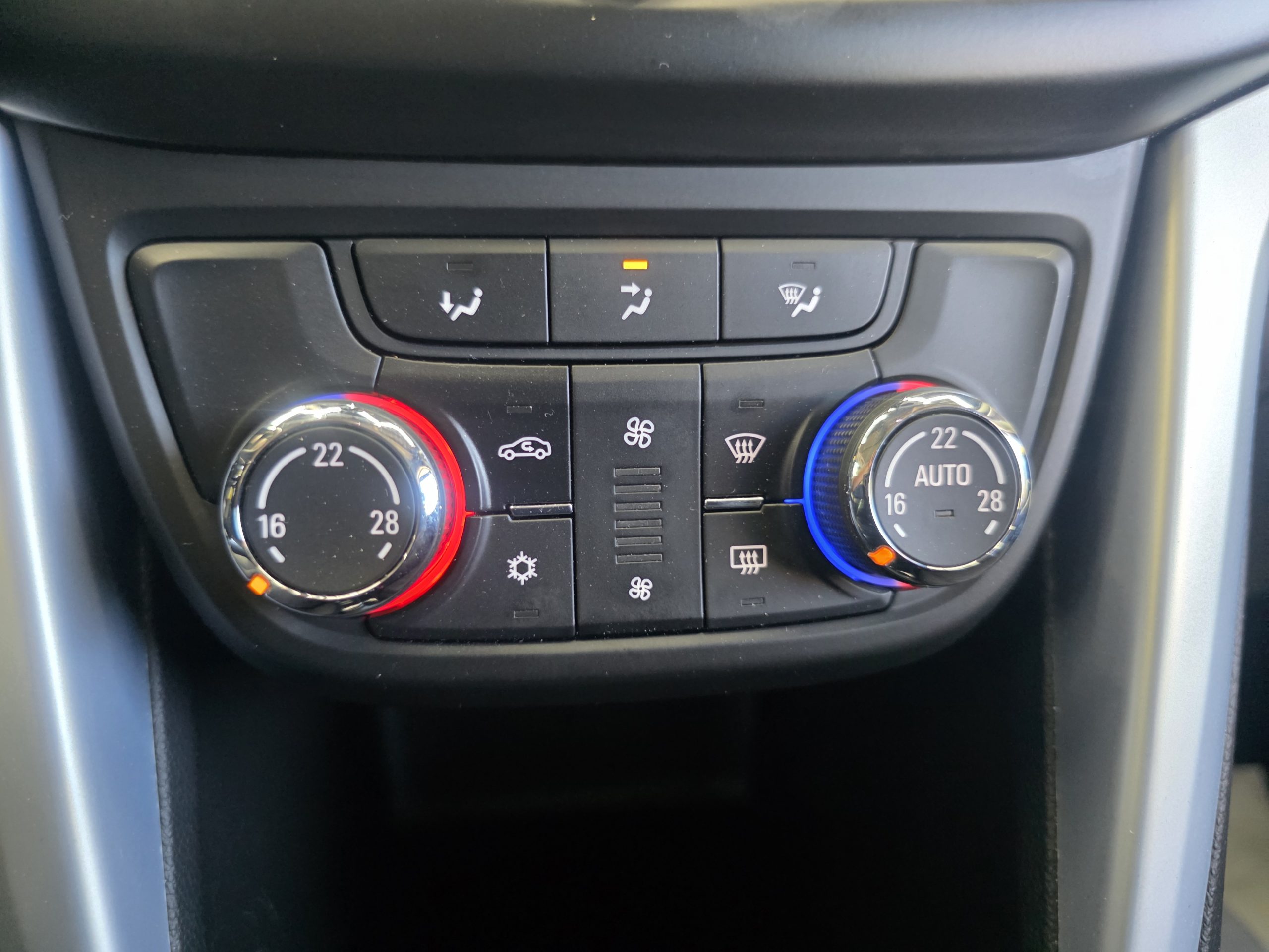 Opel Zafira 1.6 CDTi