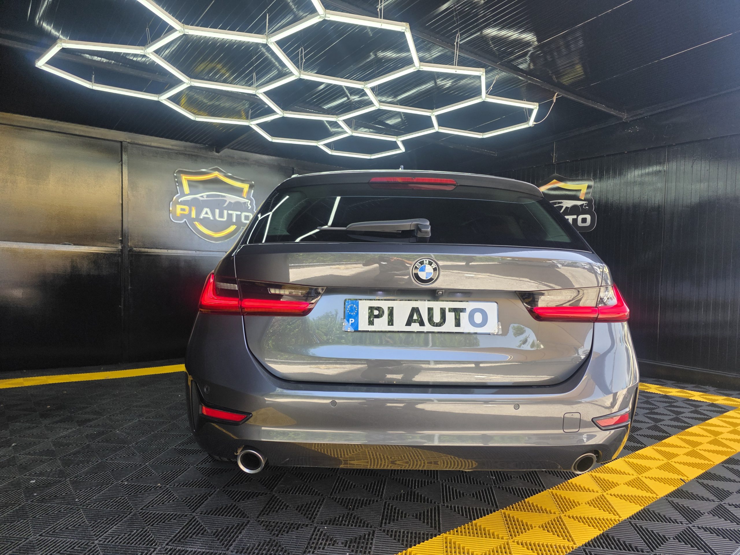 BMW 320 d Gasóleo Mild Hybrid Auto