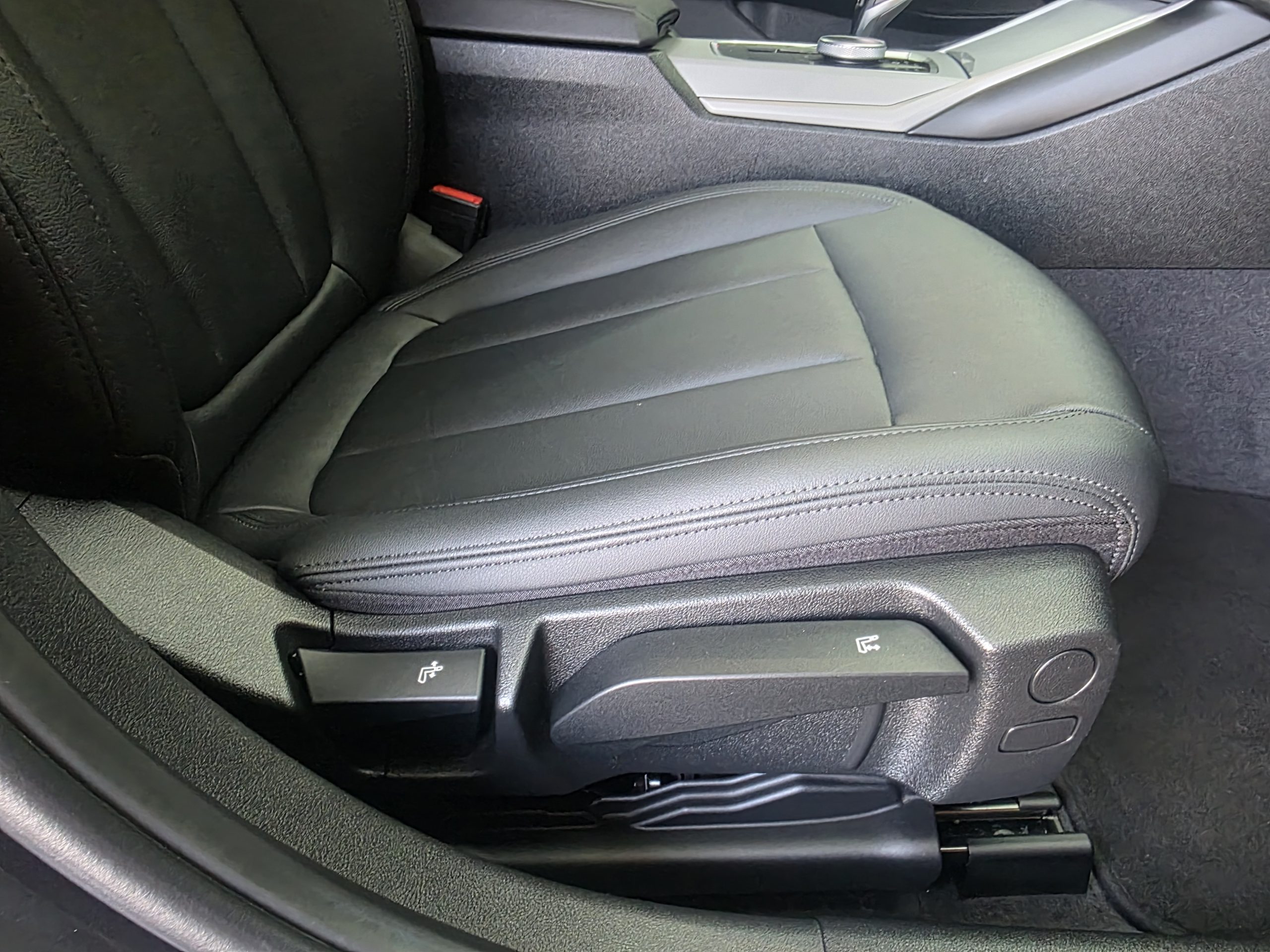 BMW 320 d Gasóleo Mild Hybrid Auto