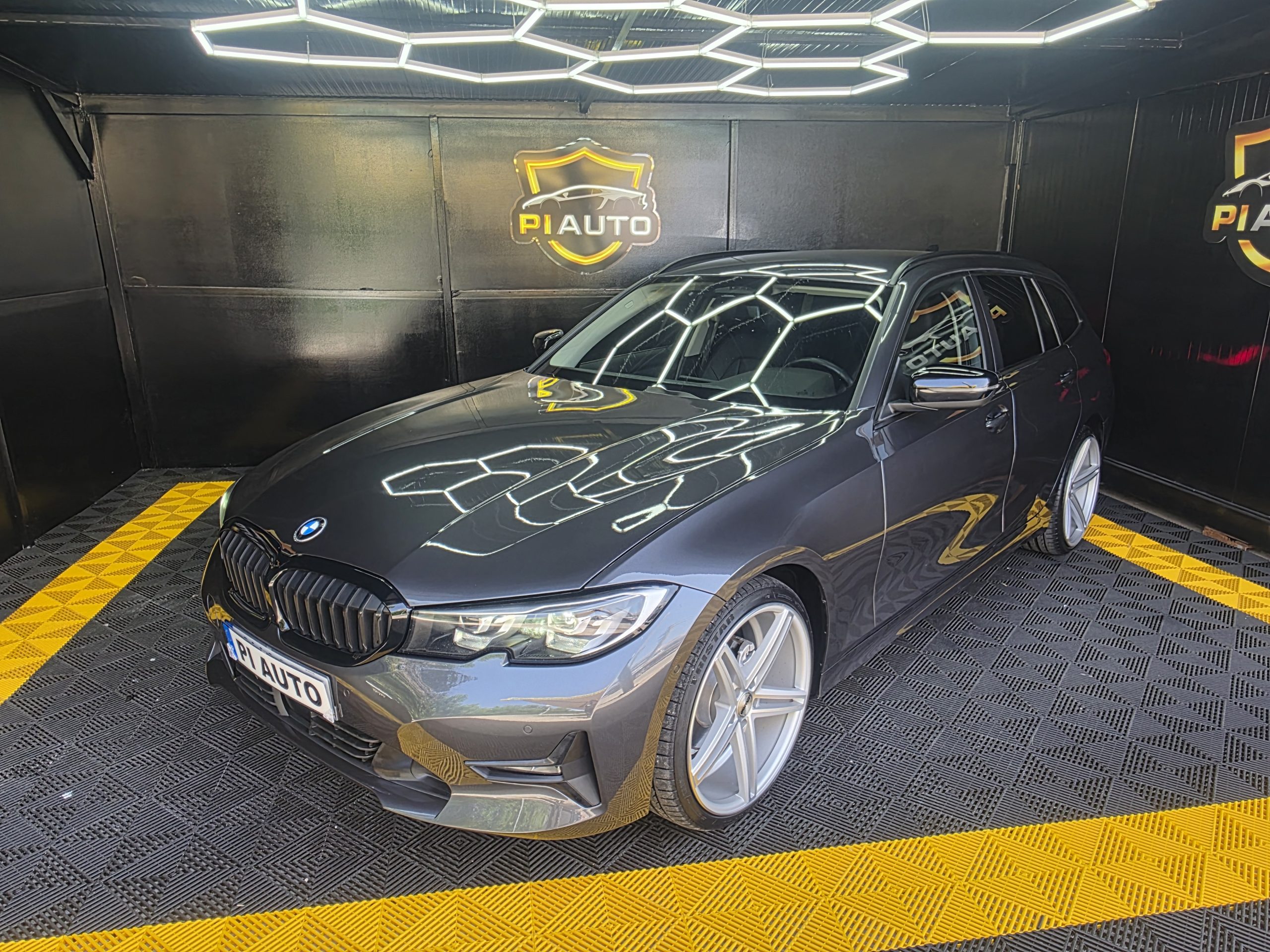 BMW 320 d Gasóleo Mild Hybrid Auto