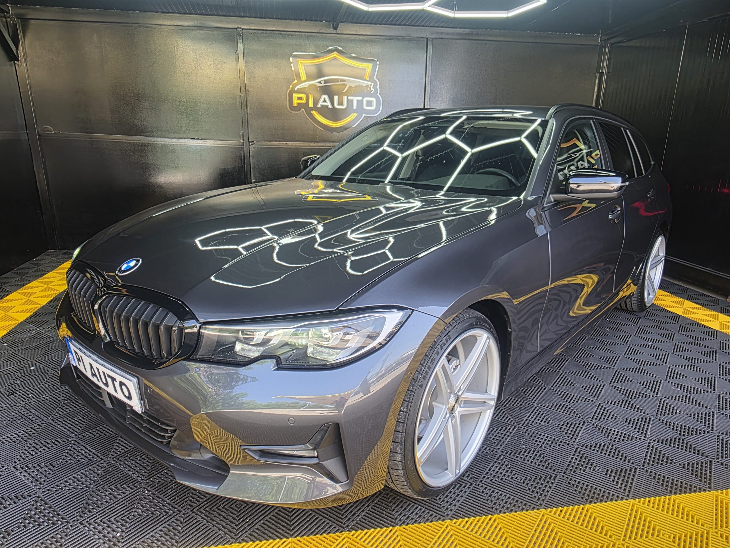 BMW 320 d Gasóleo Mild Hybrid Auto