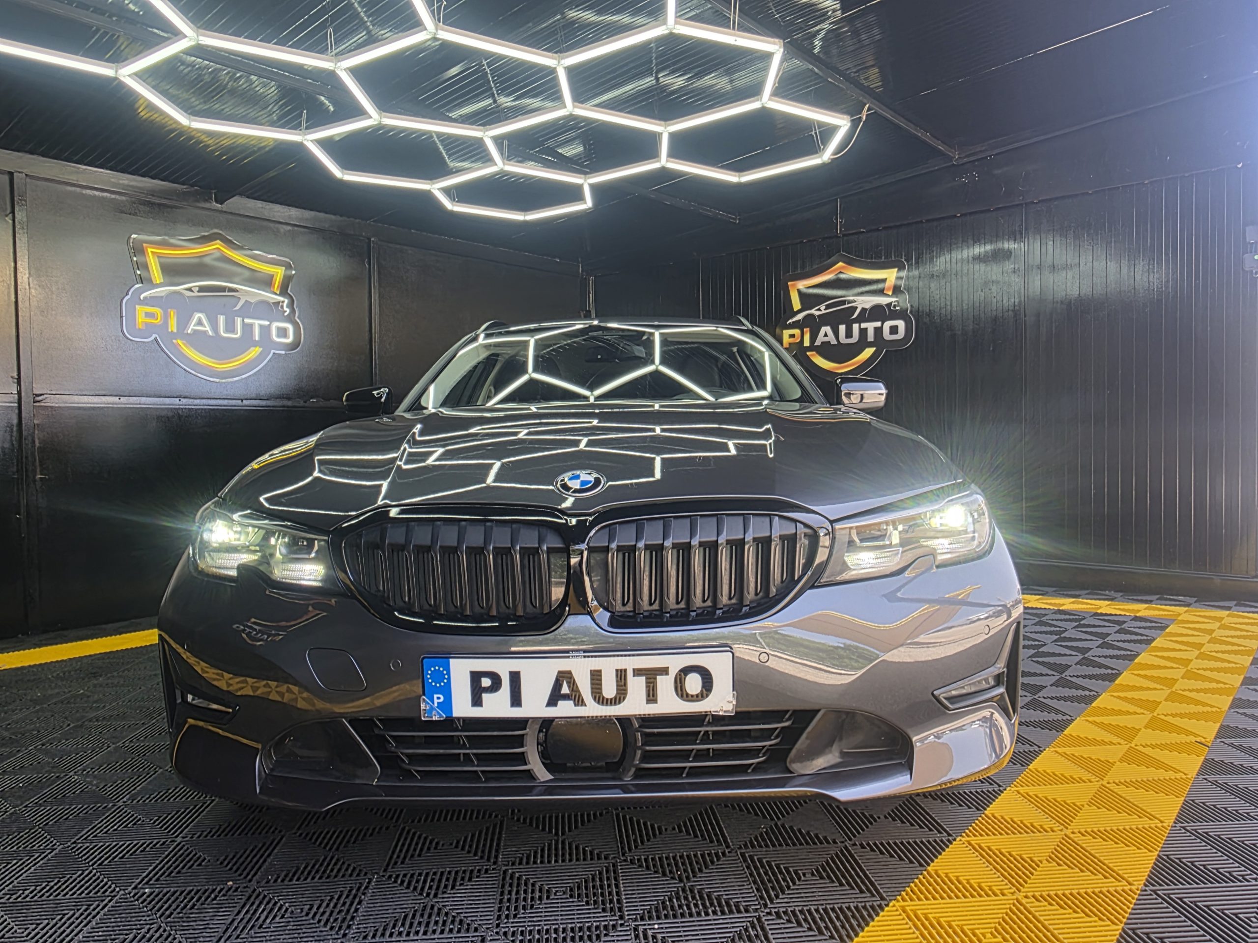 BMW 320 d Gasóleo Mild Hybrid Auto
