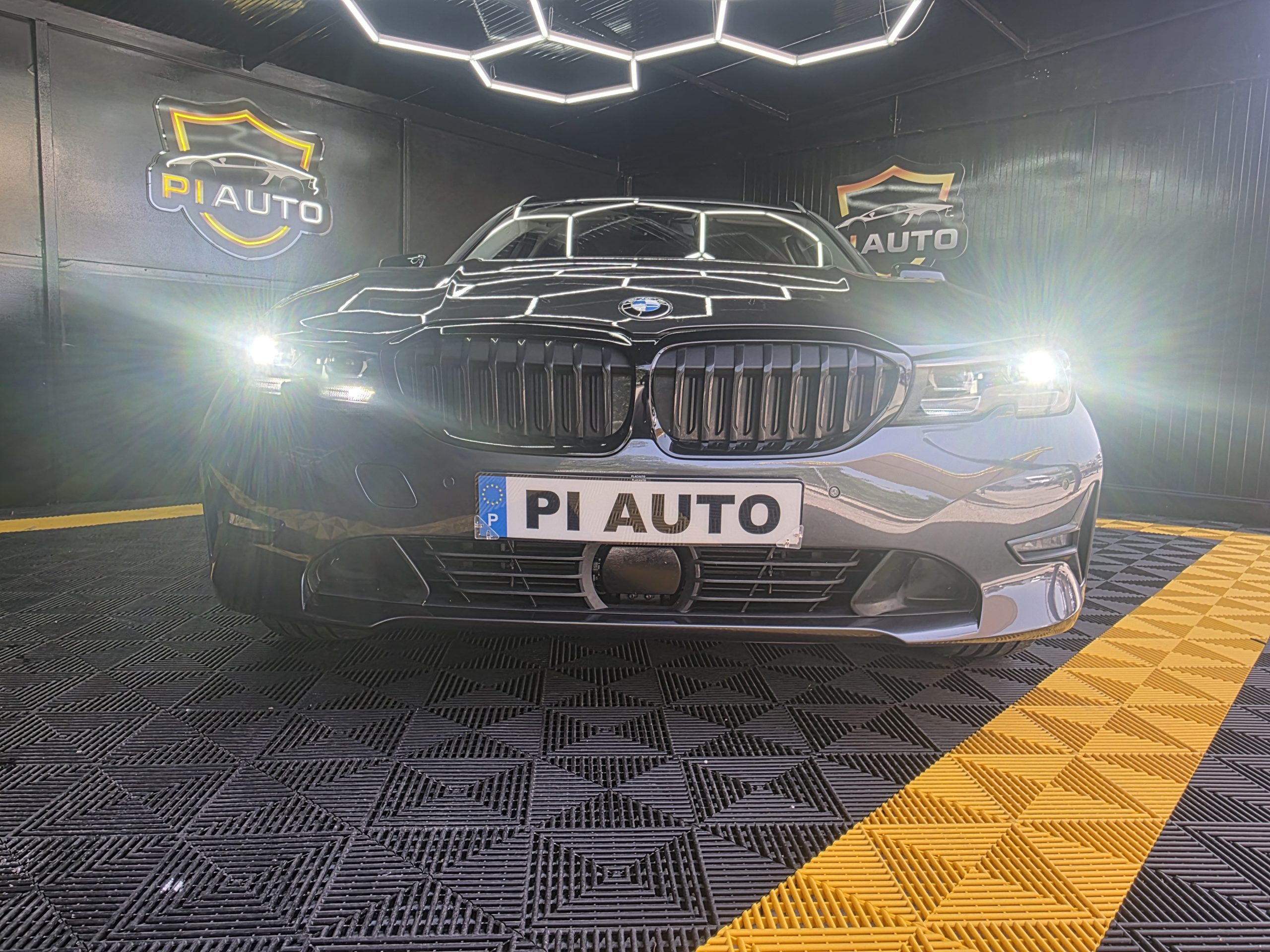 BMW 320 d Gasóleo Mild Hybrid Auto
