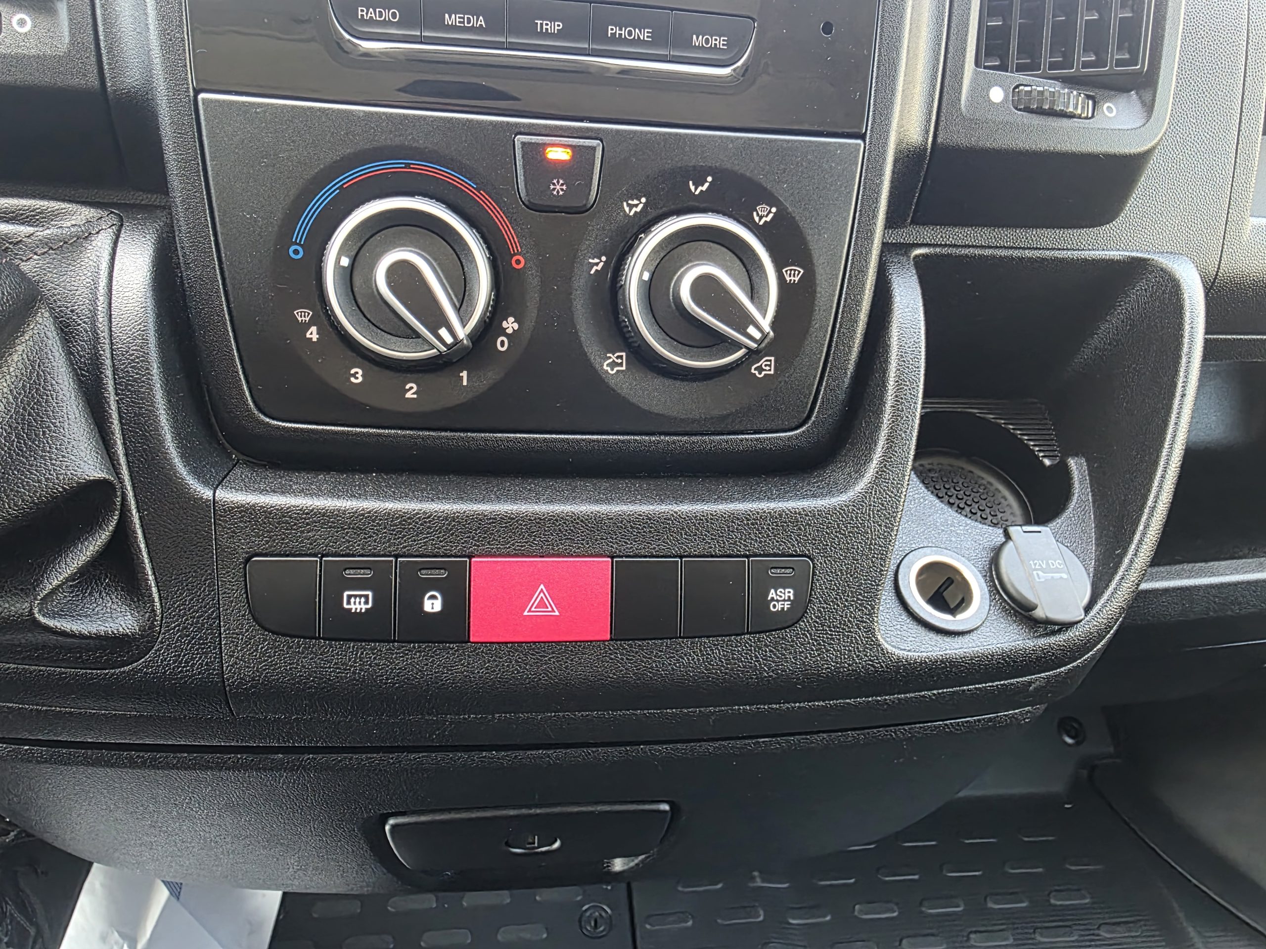 Citroen Jumper 2.2 BlueHDi 35 L3H2 Club