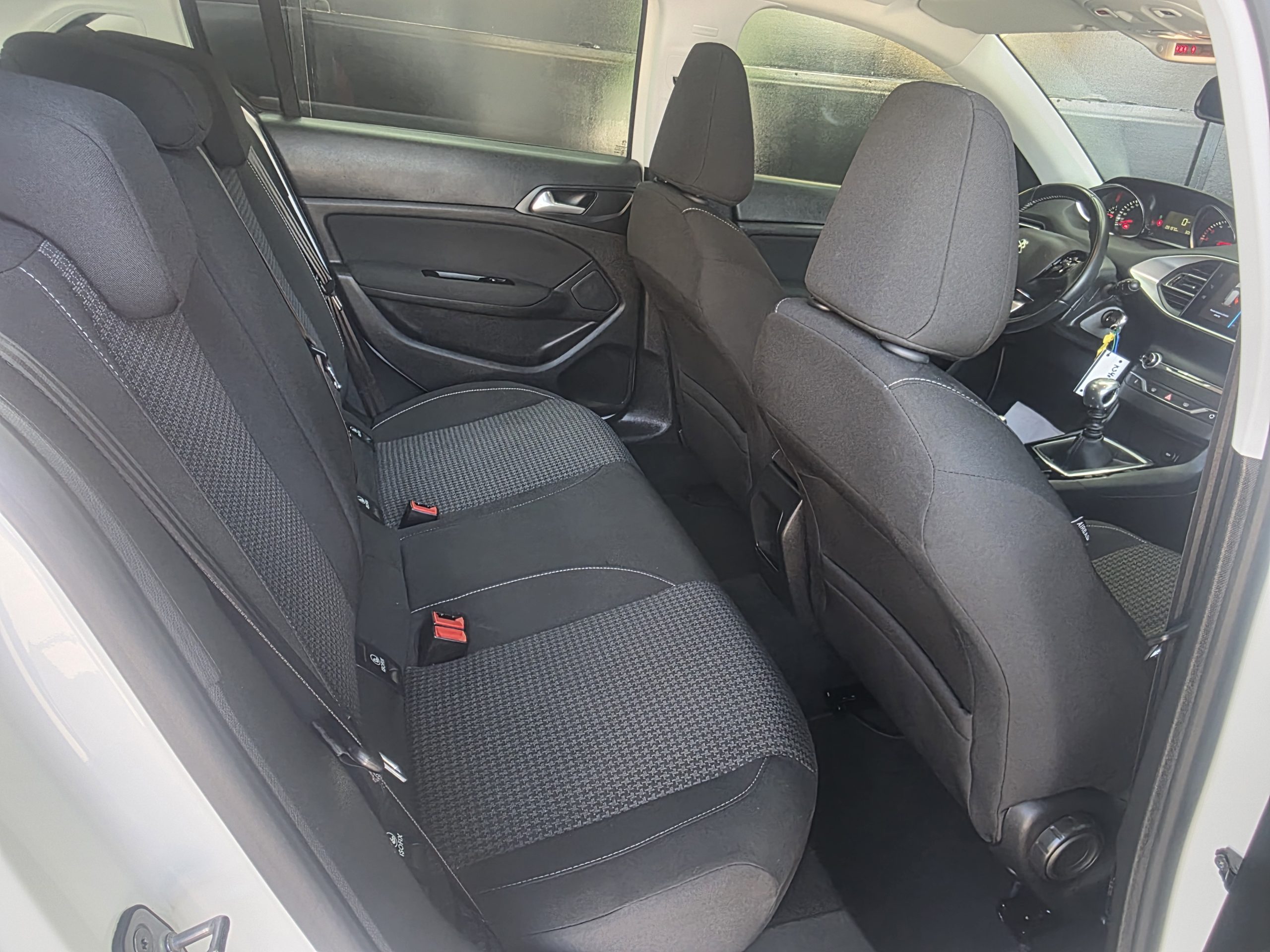 PEUGEOT 308 1.5 BLUEHDI