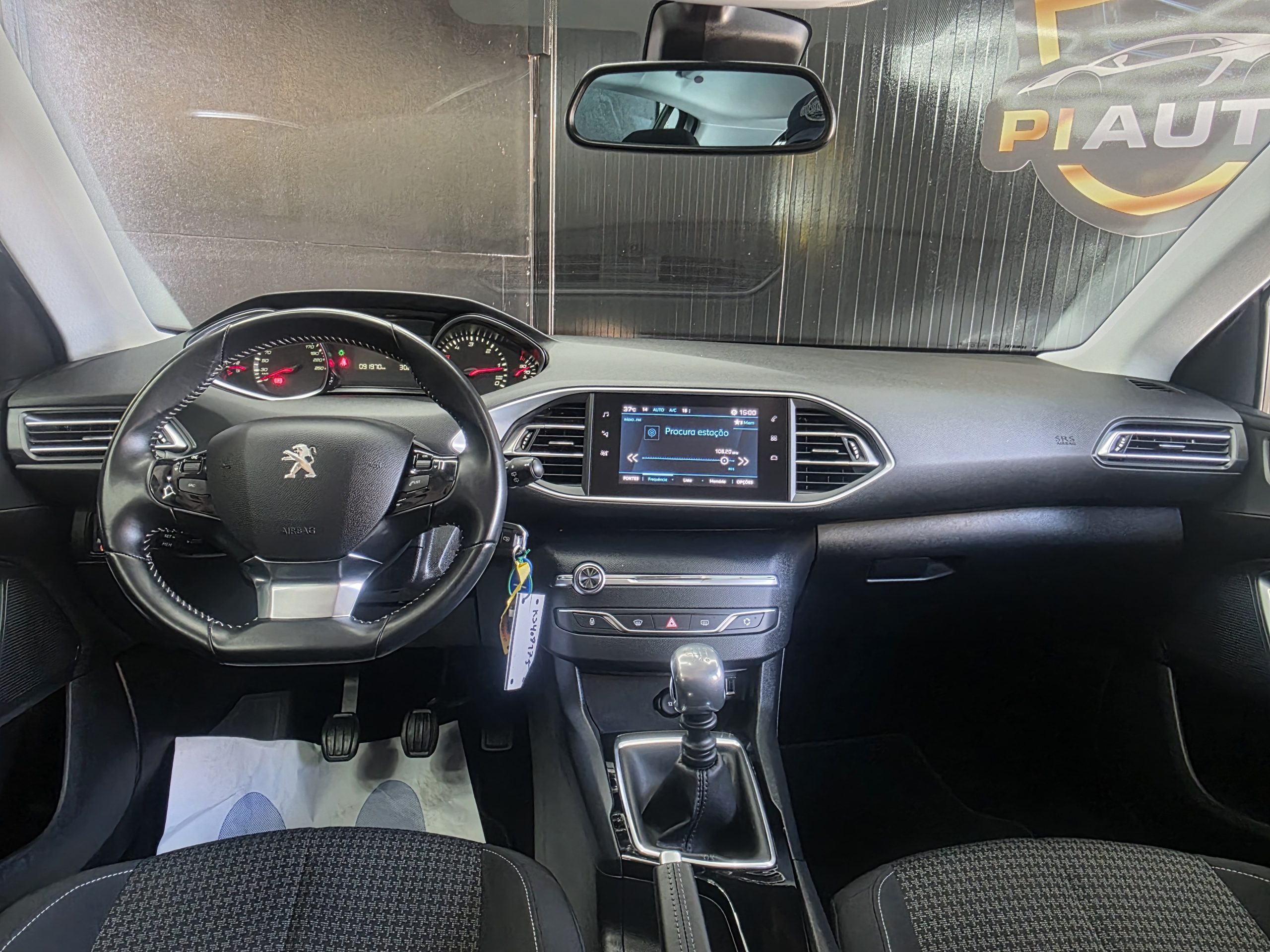 PEUGEOT 308 1.5 BLUEHDI
