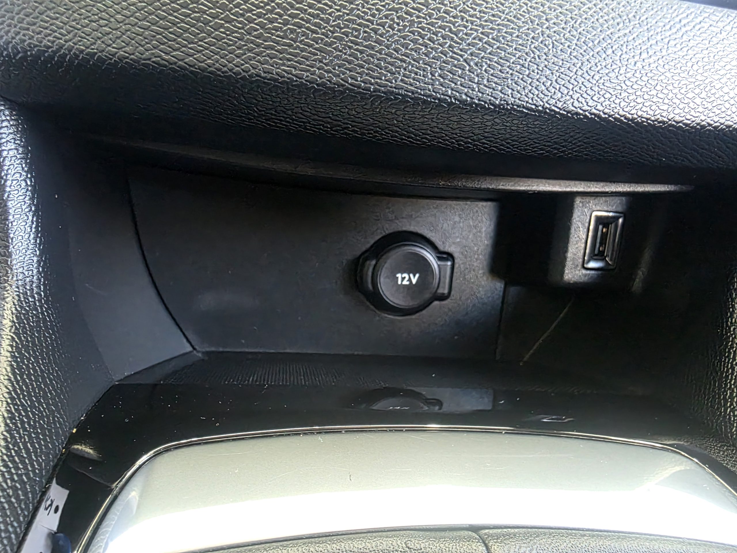 PEUGEOT 308 1.5 BLUEHDI