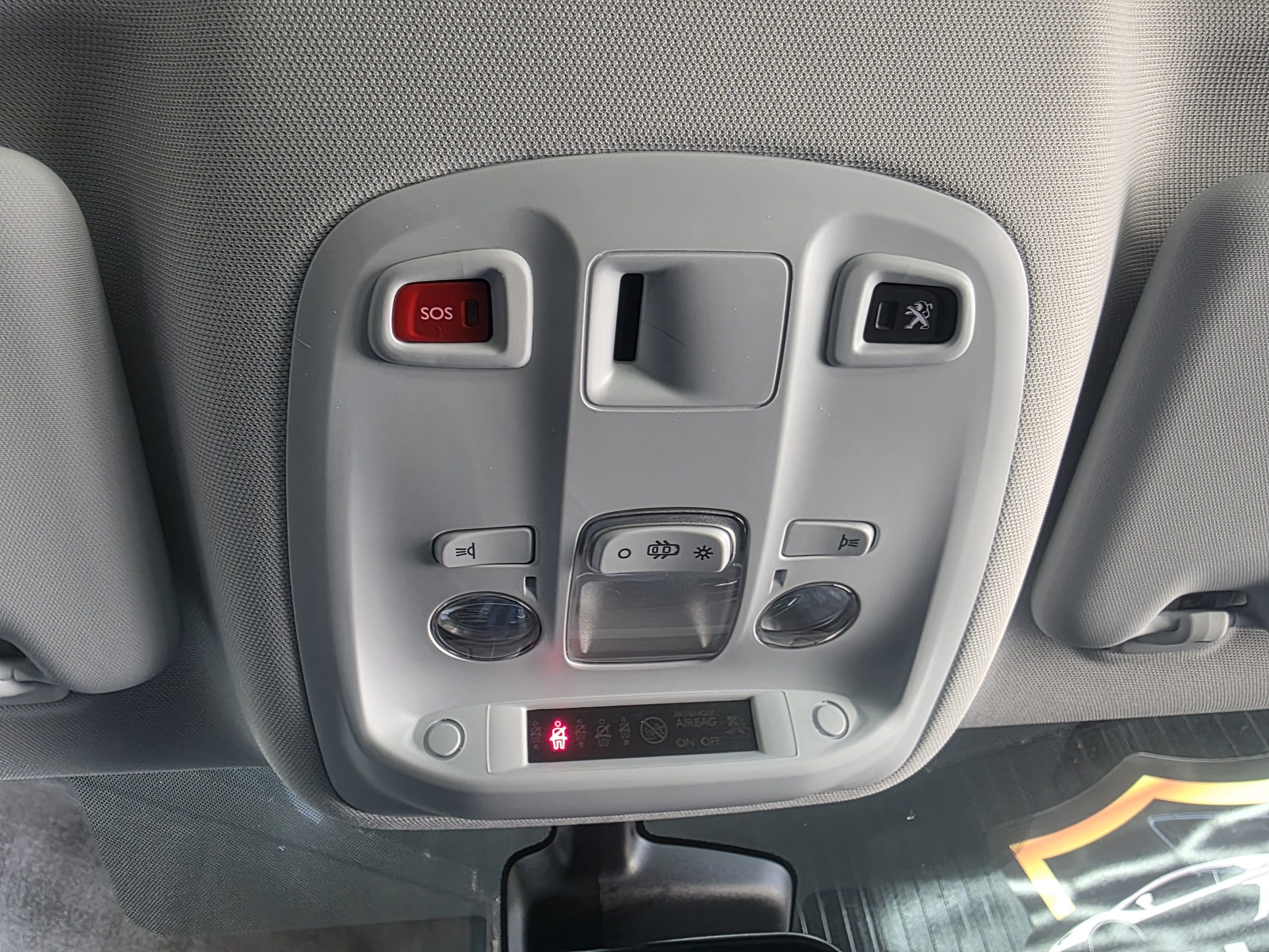 PEUGEOT 308 1.5 BLUEHDI