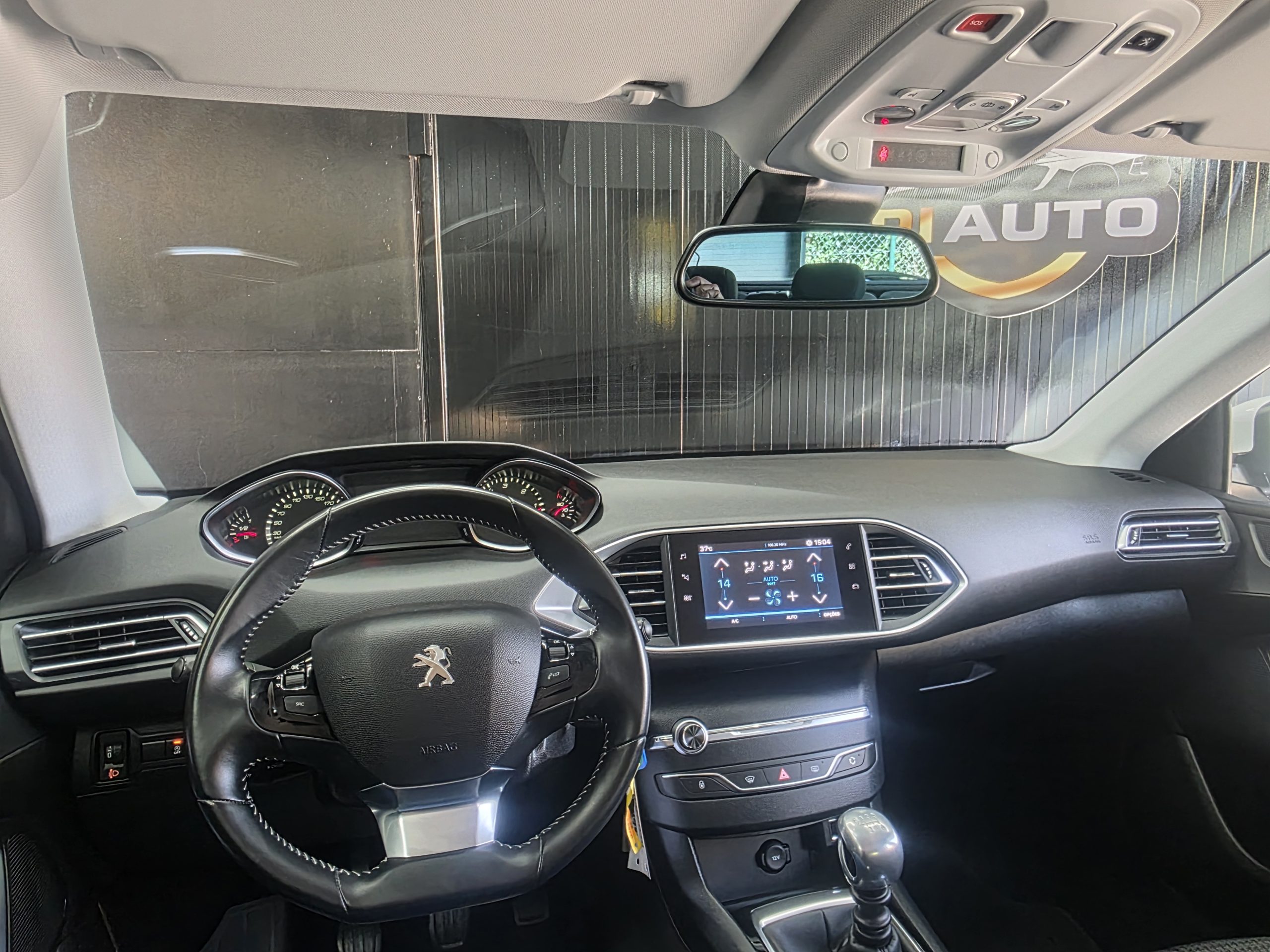 PEUGEOT 308 1.5 BLUEHDI