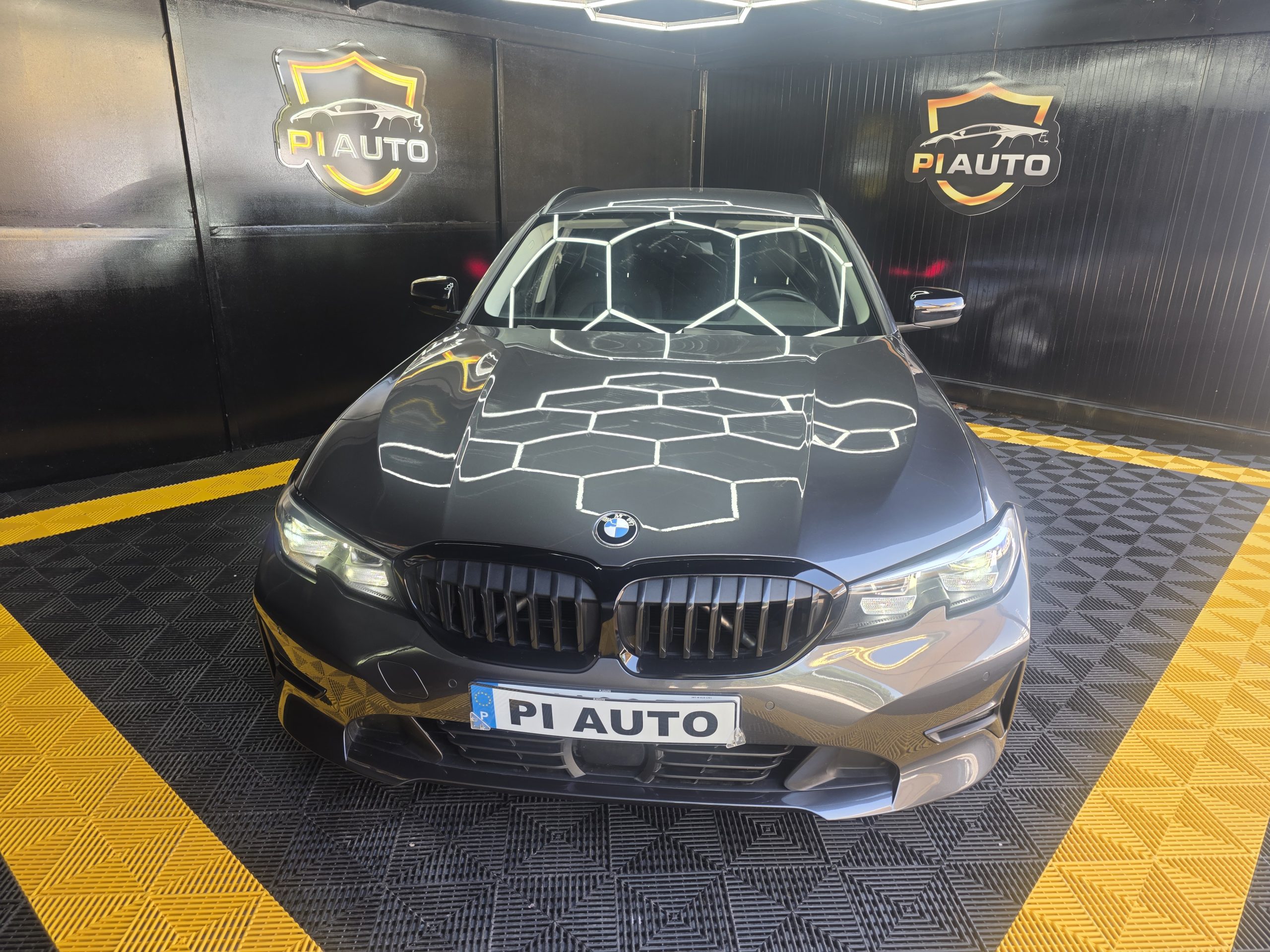 BMW 320 d Gasóleo Mild Hybrid Auto